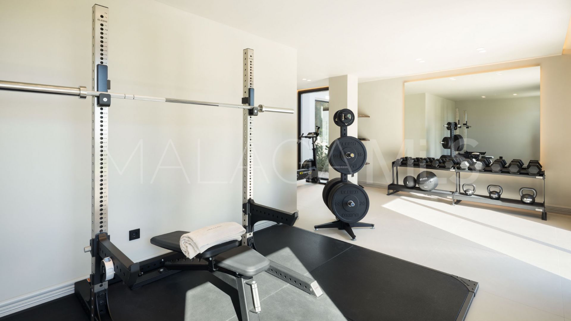 Villa for sale in Los Arqueros