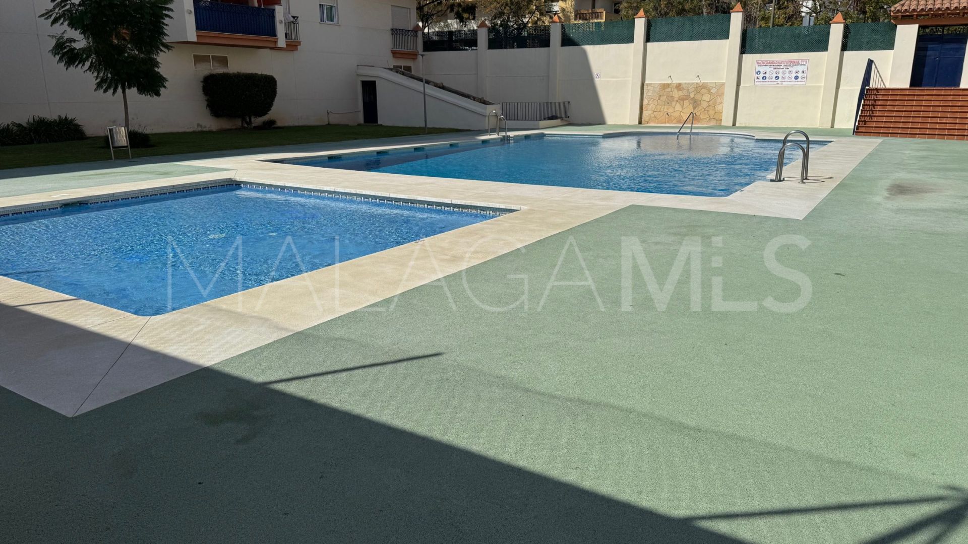 Appartement terrasse for sale in Estepona Centre