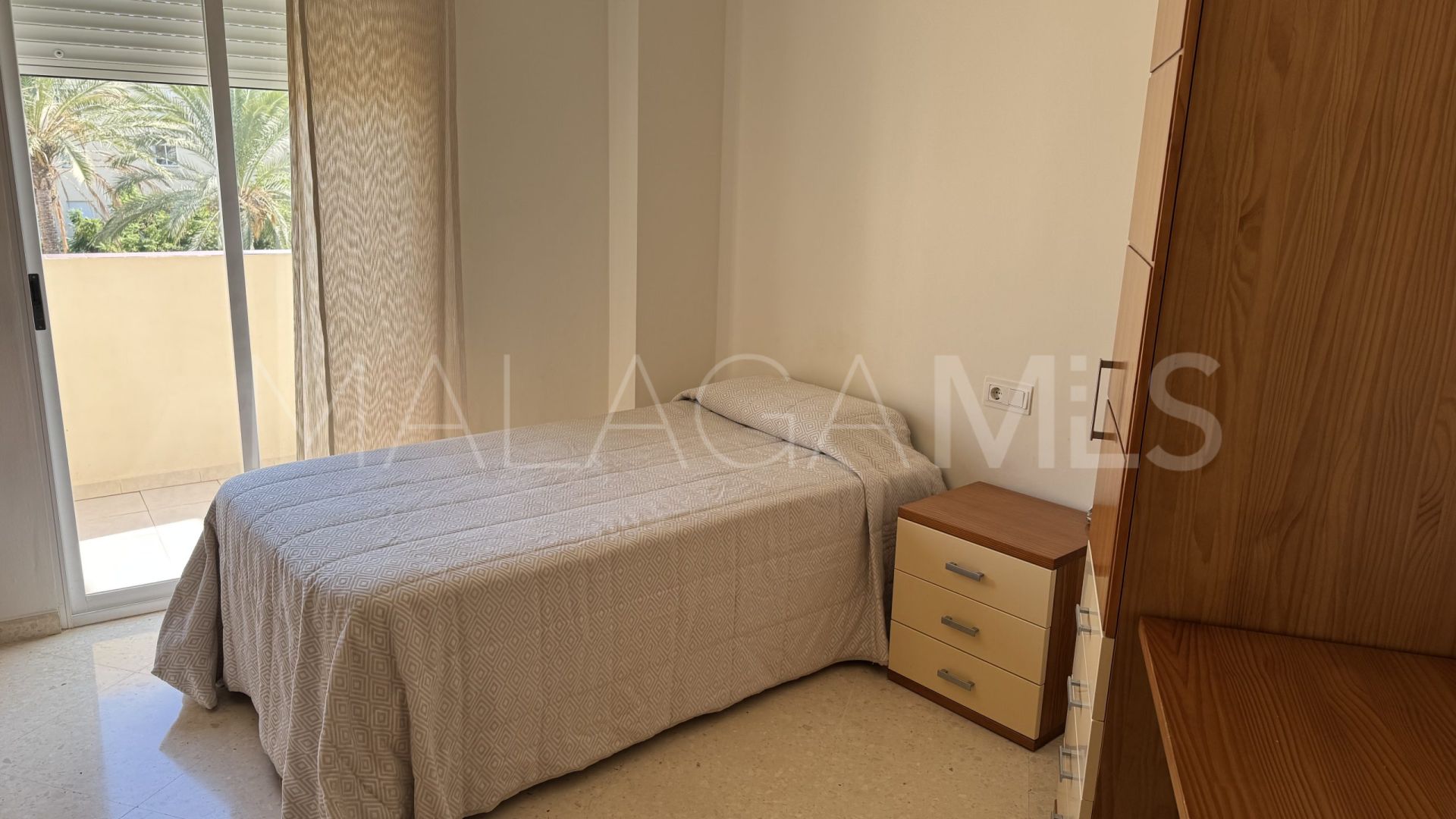 Appartement terrasse for sale in Estepona Centre