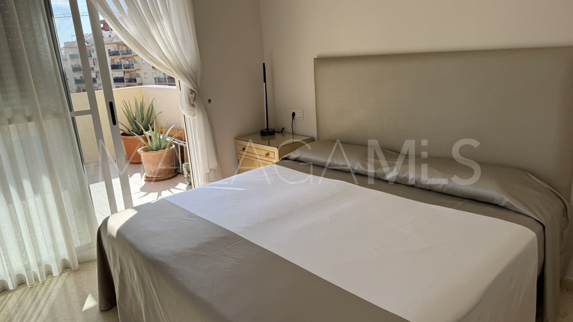 Appartement terrasse for sale in Estepona Centre