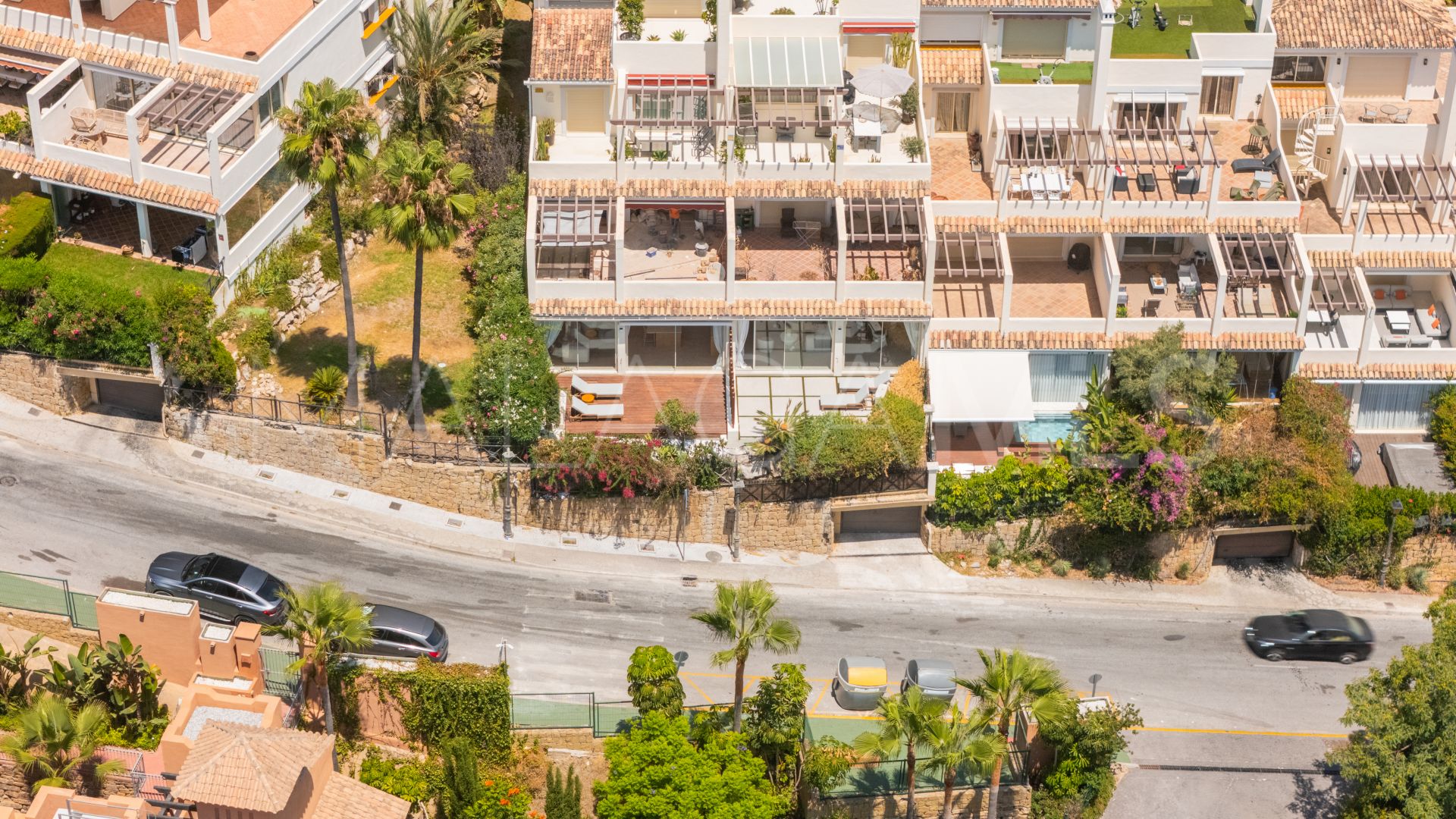 Nueva Andalucia, apartamento with 3 bedrooms for sale