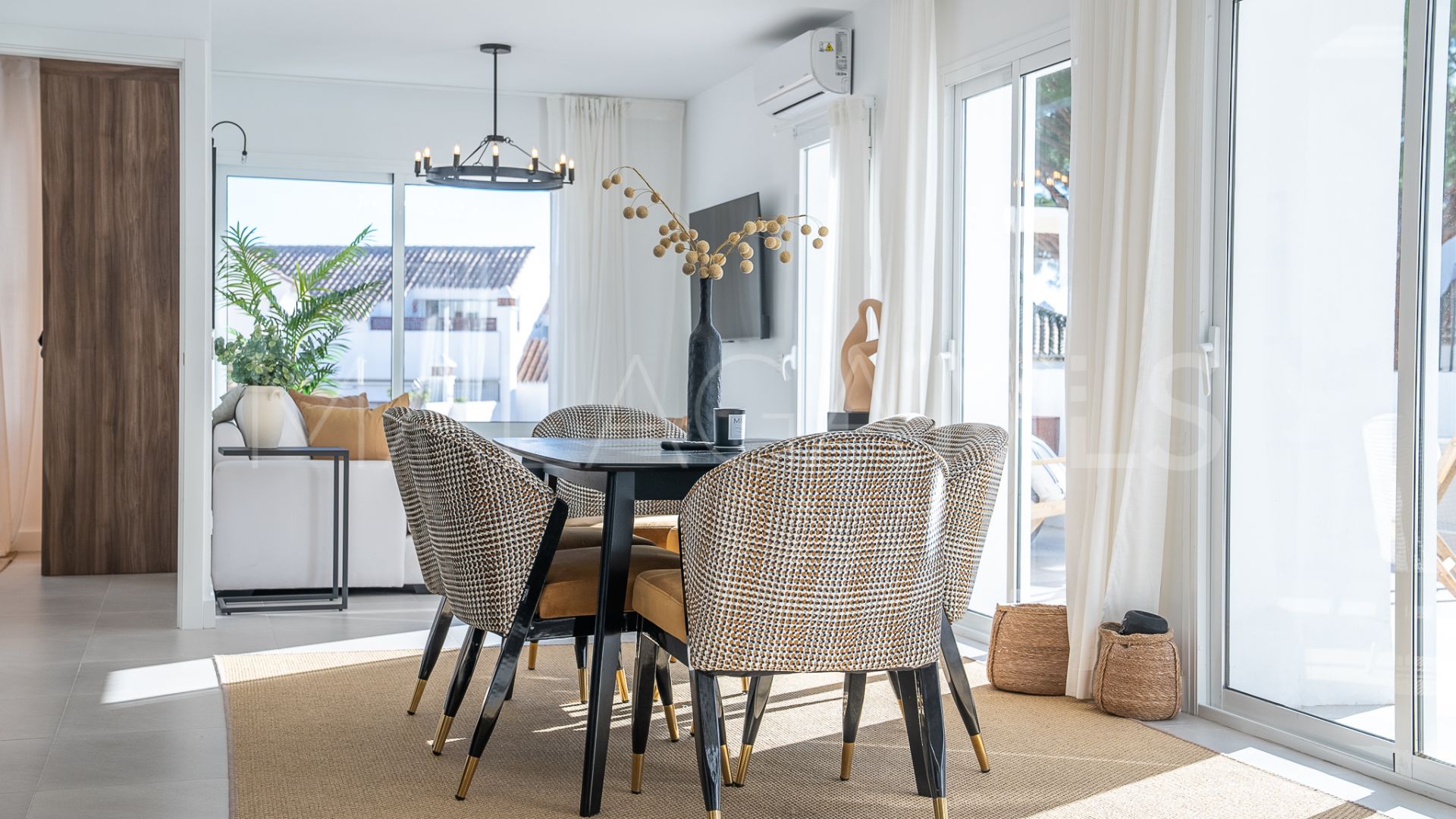 For sale Los Pinos de Aloha 3 bedrooms duplex penthouse