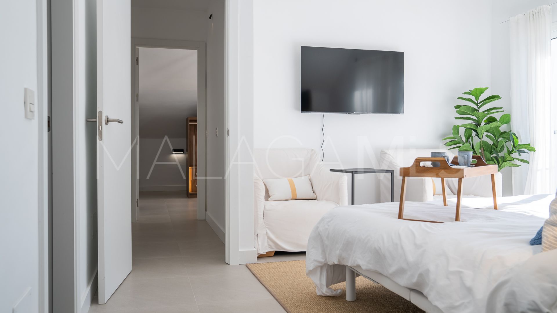 For sale Los Pinos de Aloha 3 bedrooms duplex penthouse