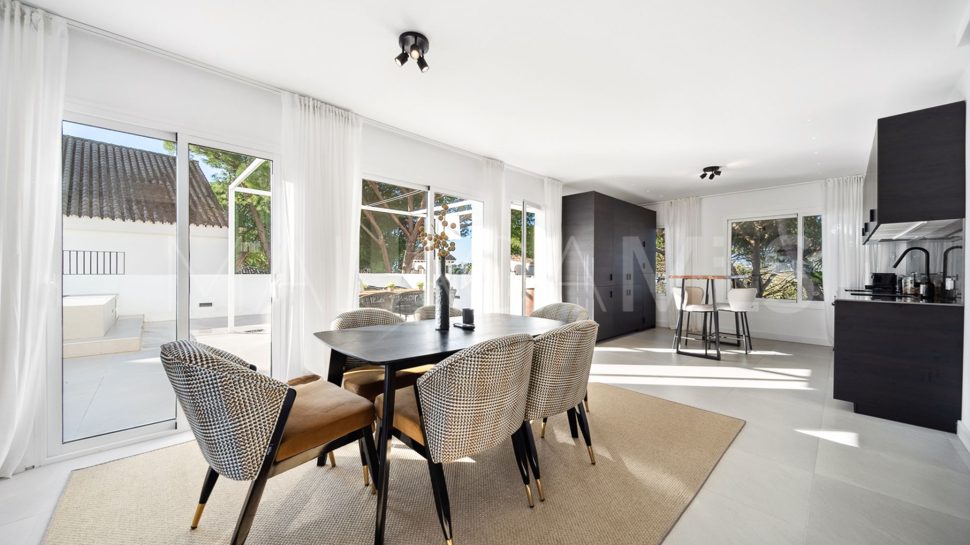 For sale Los Pinos de Aloha 3 bedrooms duplex penthouse