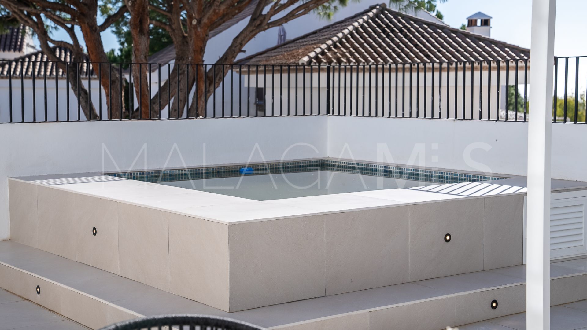 For sale Los Pinos de Aloha 3 bedrooms duplex penthouse