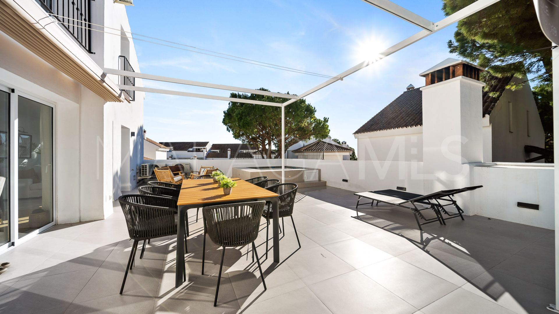 For sale Los Pinos de Aloha 3 bedrooms duplex penthouse