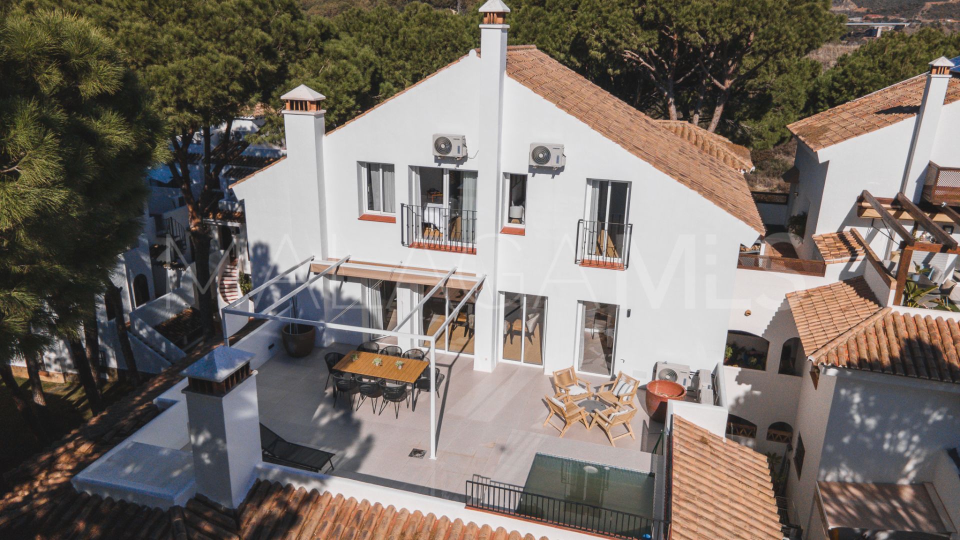 For sale Los Pinos de Aloha 3 bedrooms duplex penthouse