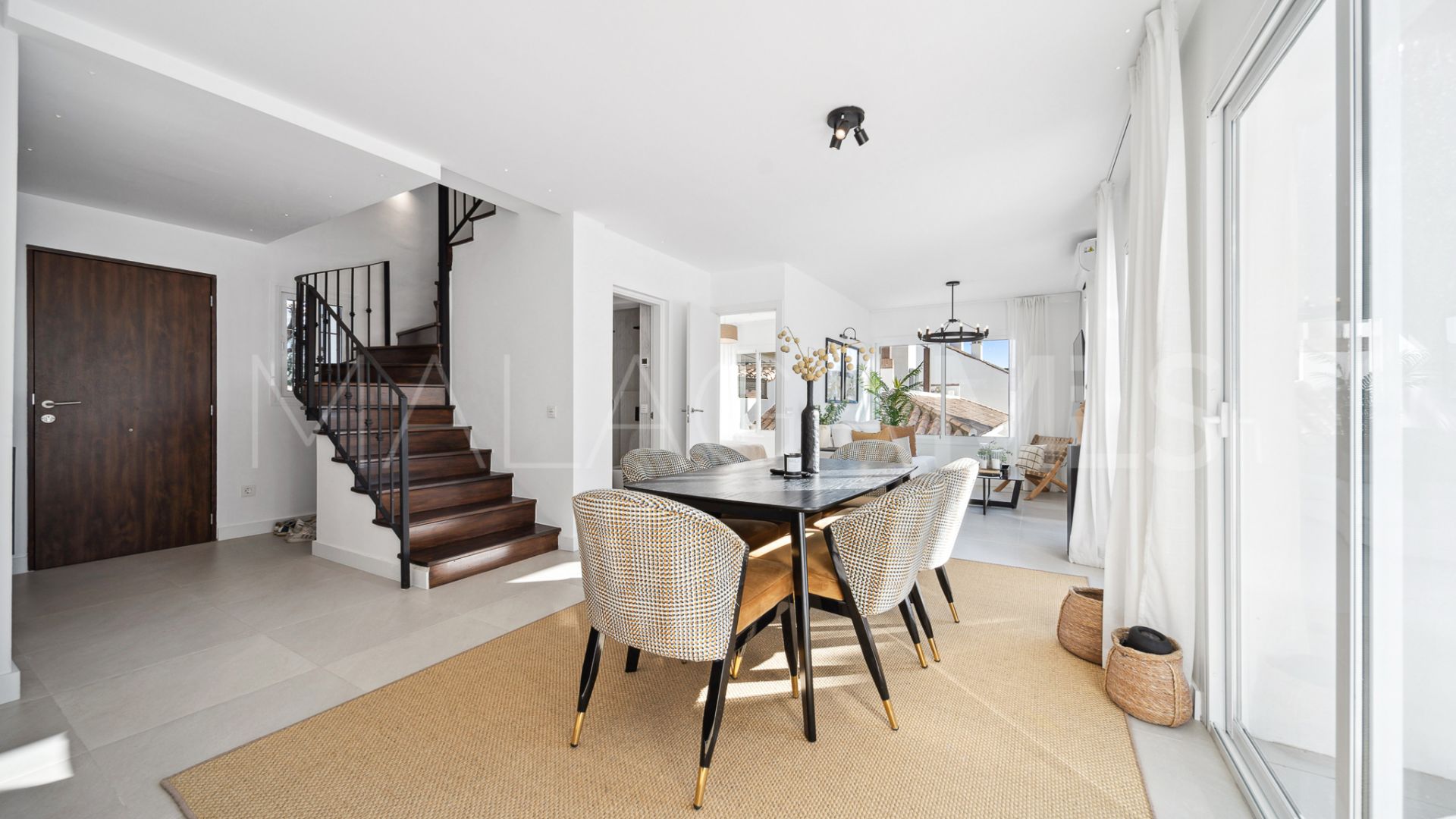 For sale Los Pinos de Aloha 3 bedrooms duplex penthouse