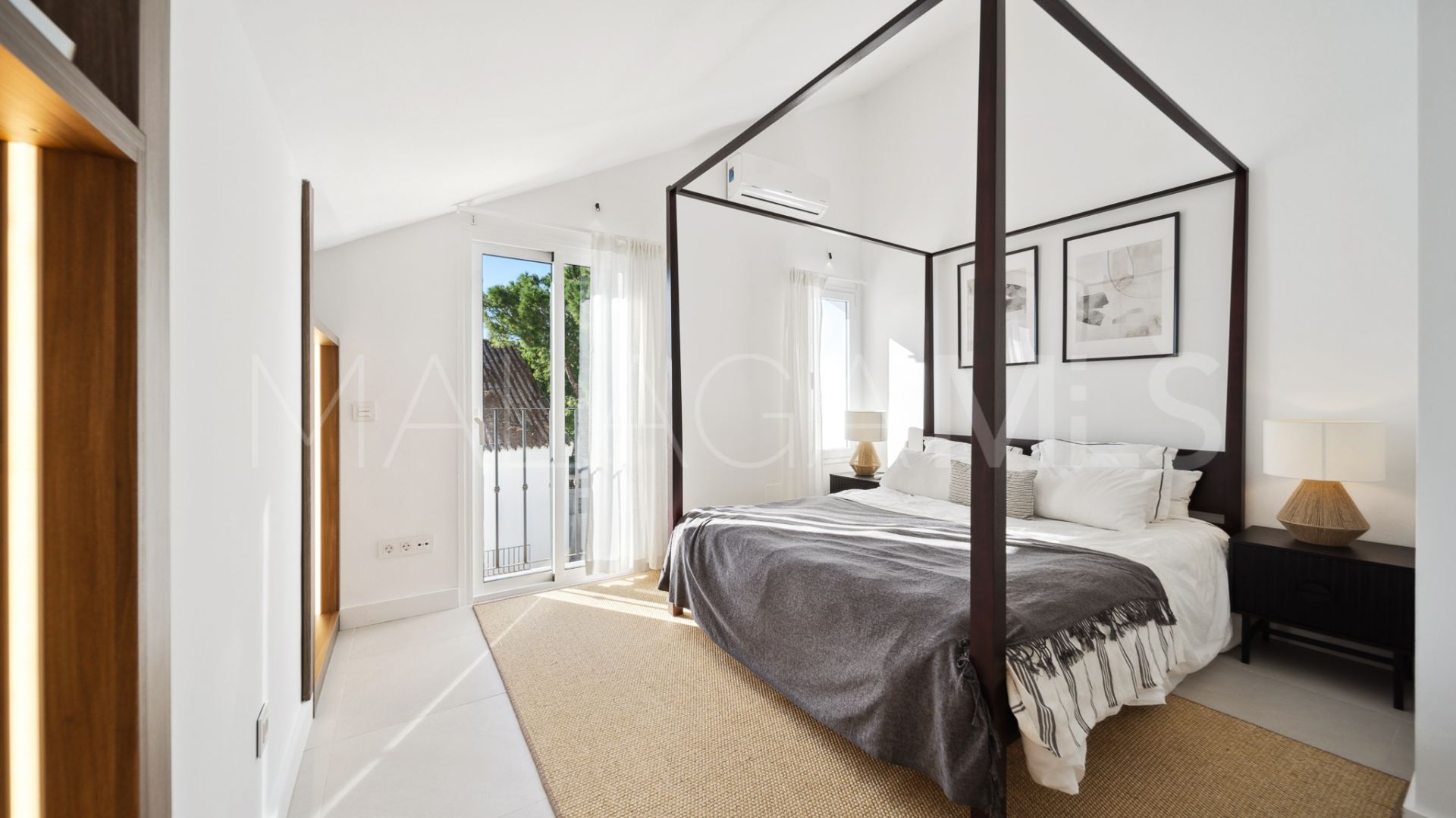 For sale Los Pinos de Aloha 3 bedrooms duplex penthouse