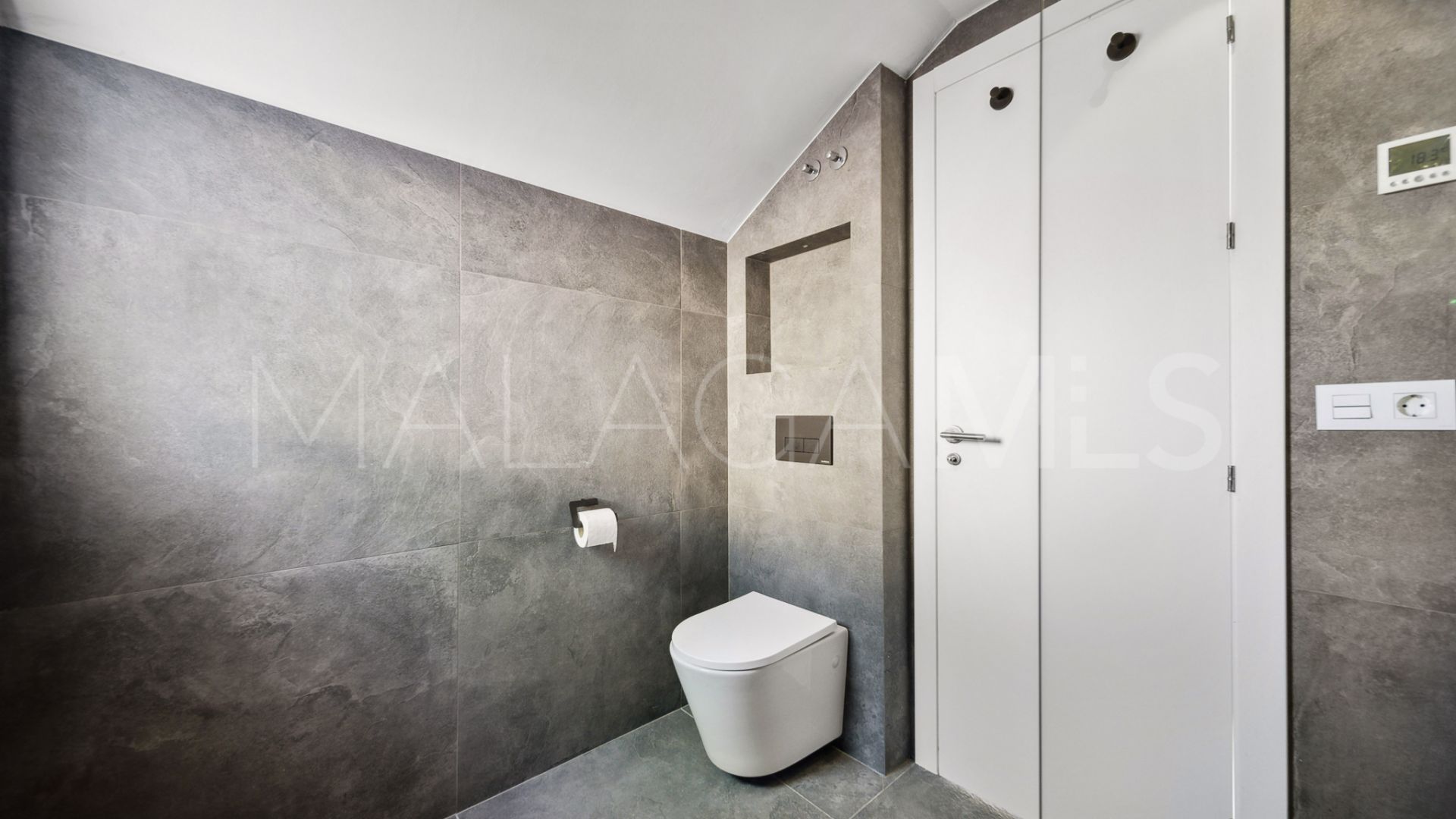 For sale Los Pinos de Aloha 3 bedrooms duplex penthouse