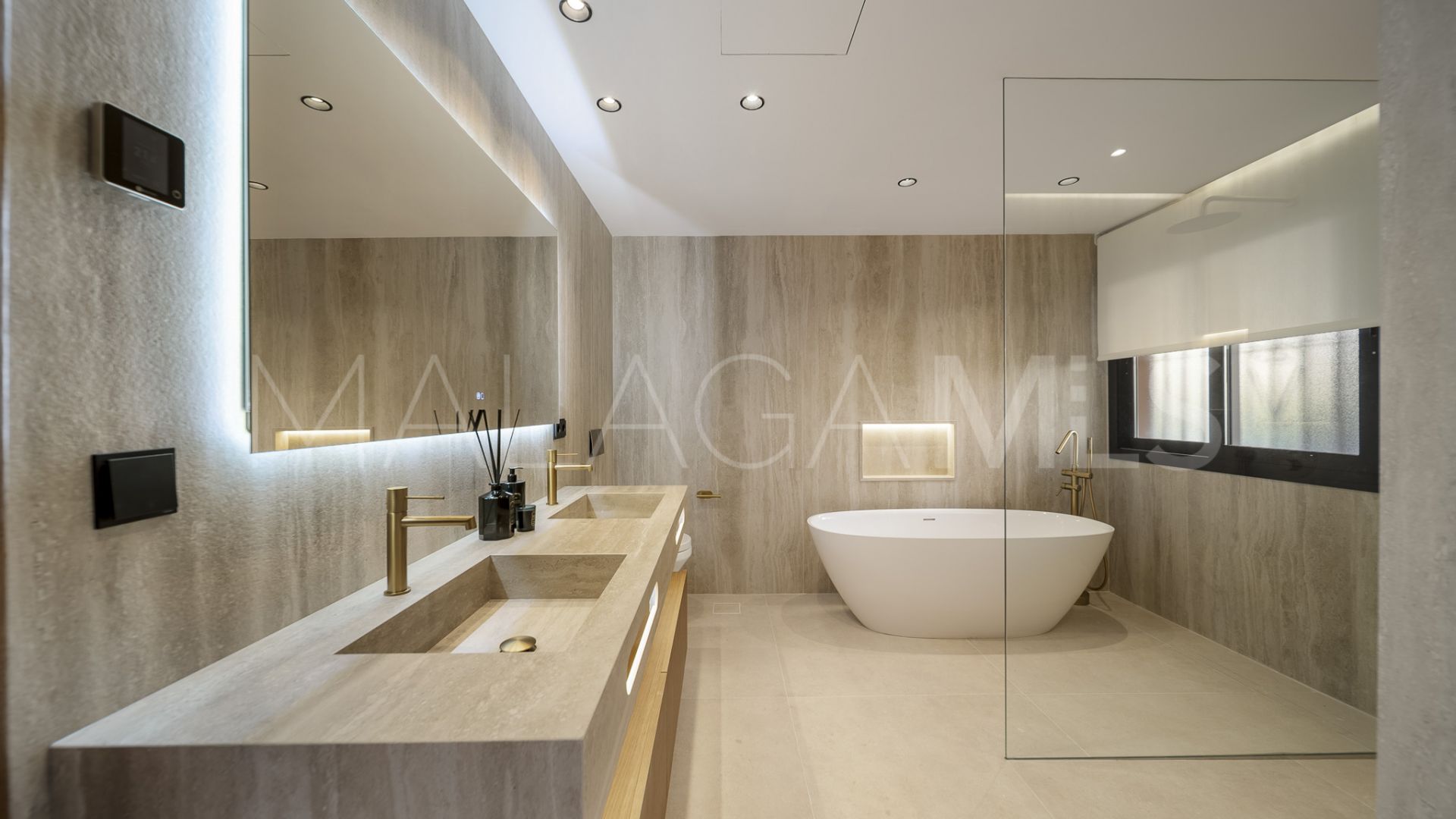 Lägenhet for sale in Magna Marbella