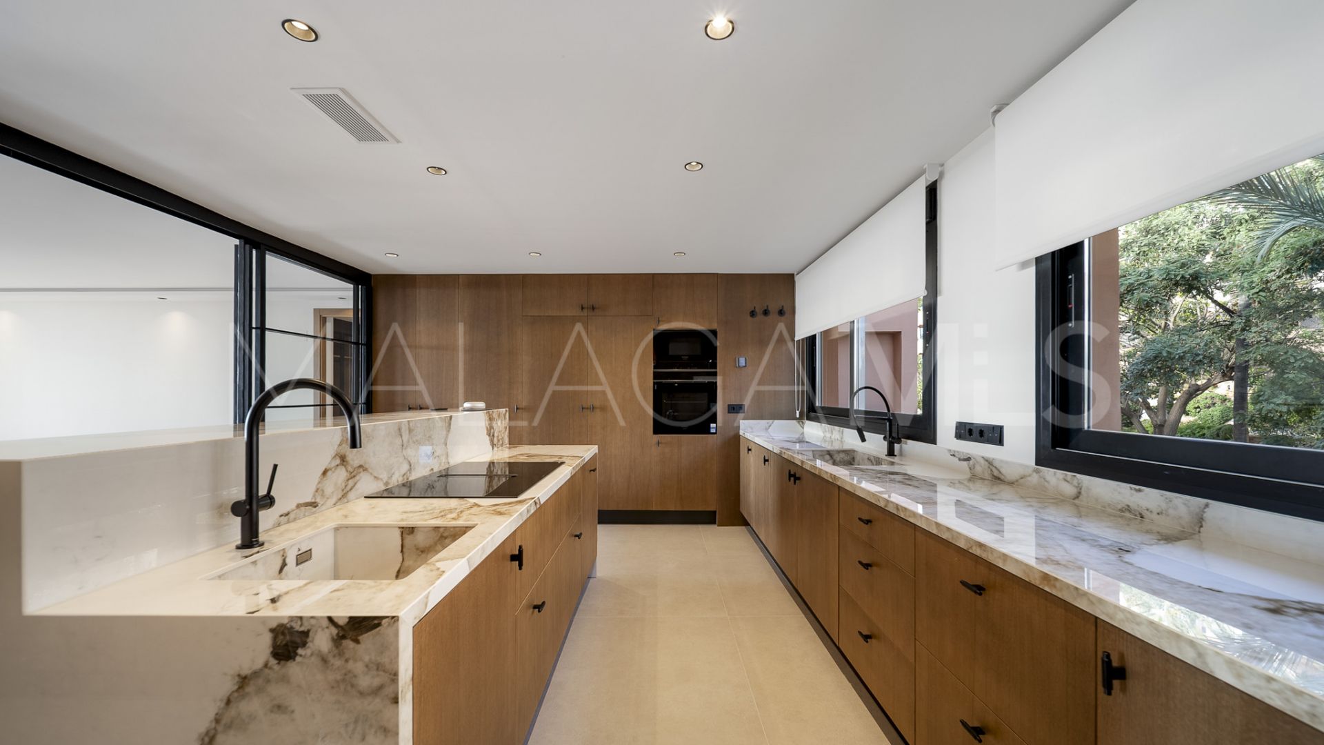 Lägenhet for sale in Magna Marbella