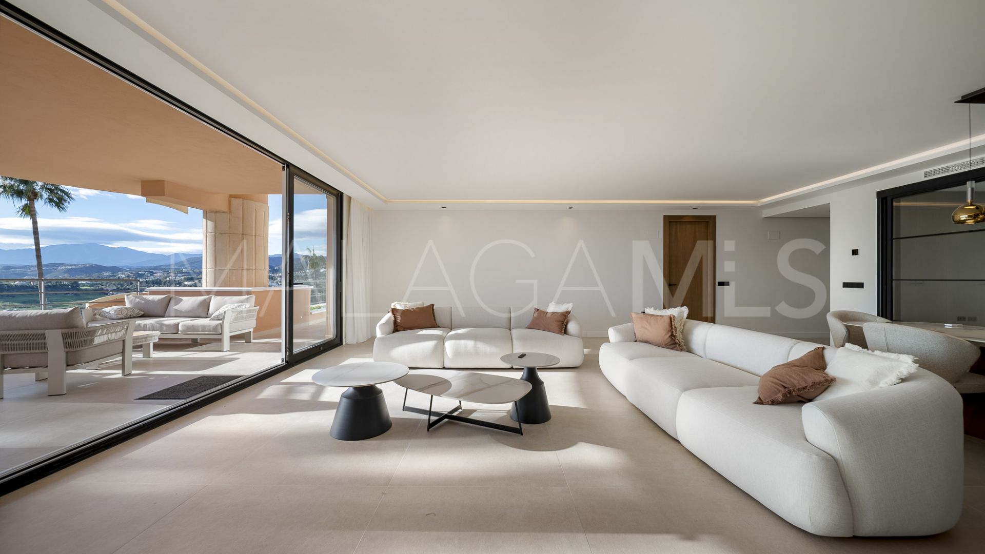 Lägenhet for sale in Magna Marbella