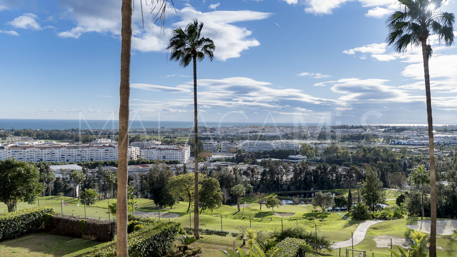 Lägenhet for sale in Magna Marbella