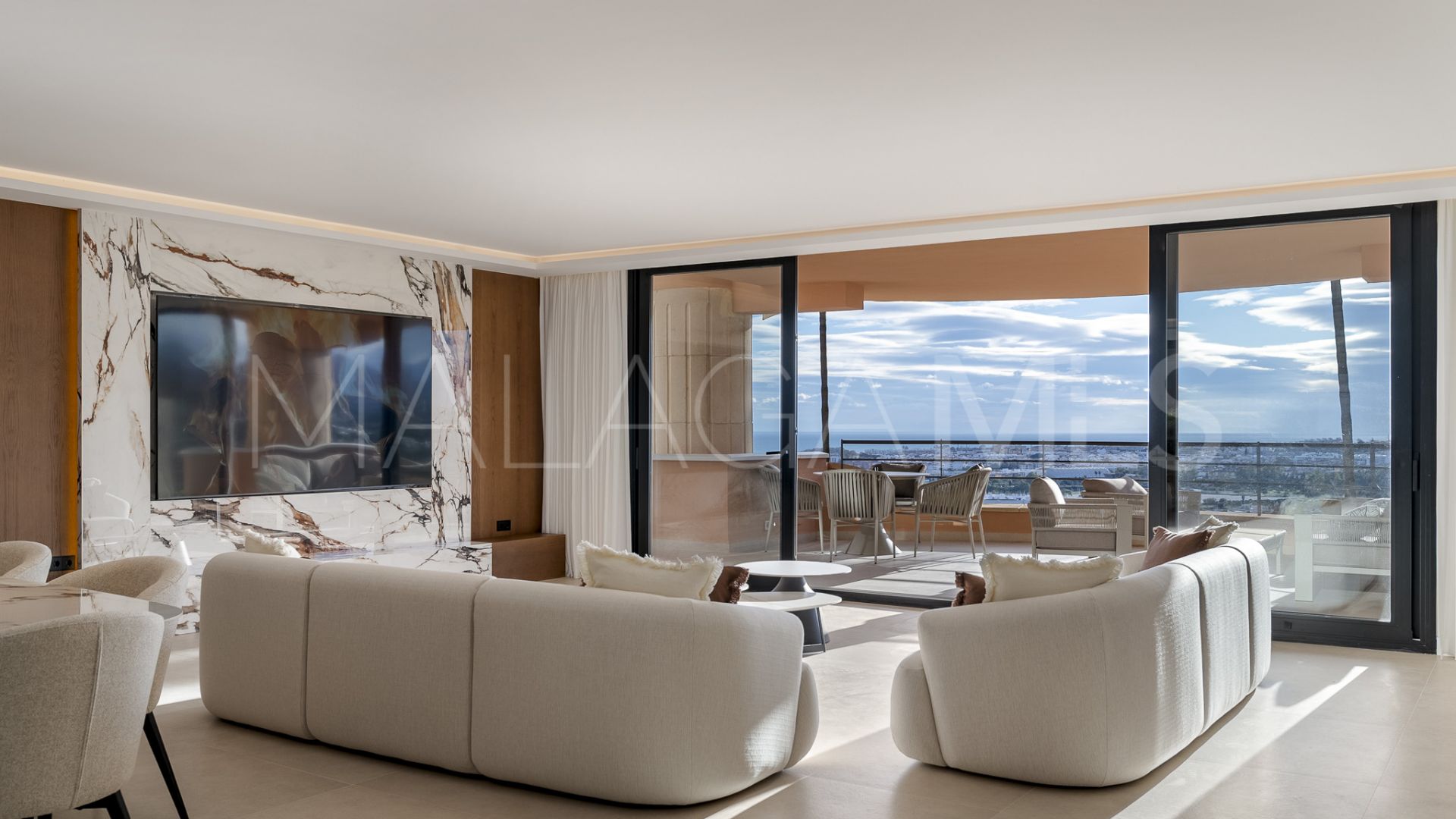 Lägenhet for sale in Magna Marbella