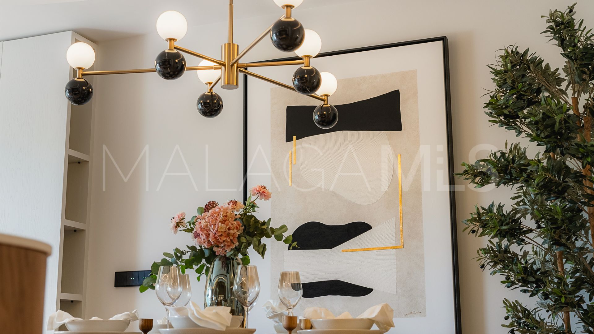 Apartment for sale in Las Lomas del Marbella Club