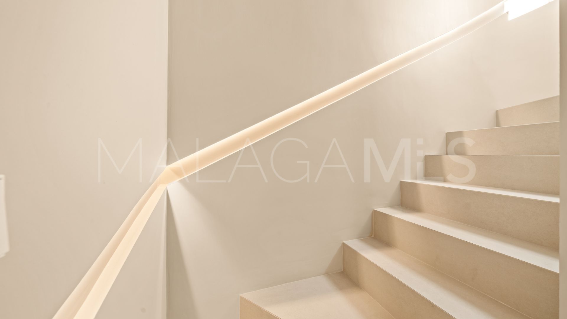 Lägenhet for sale in Eagles Village