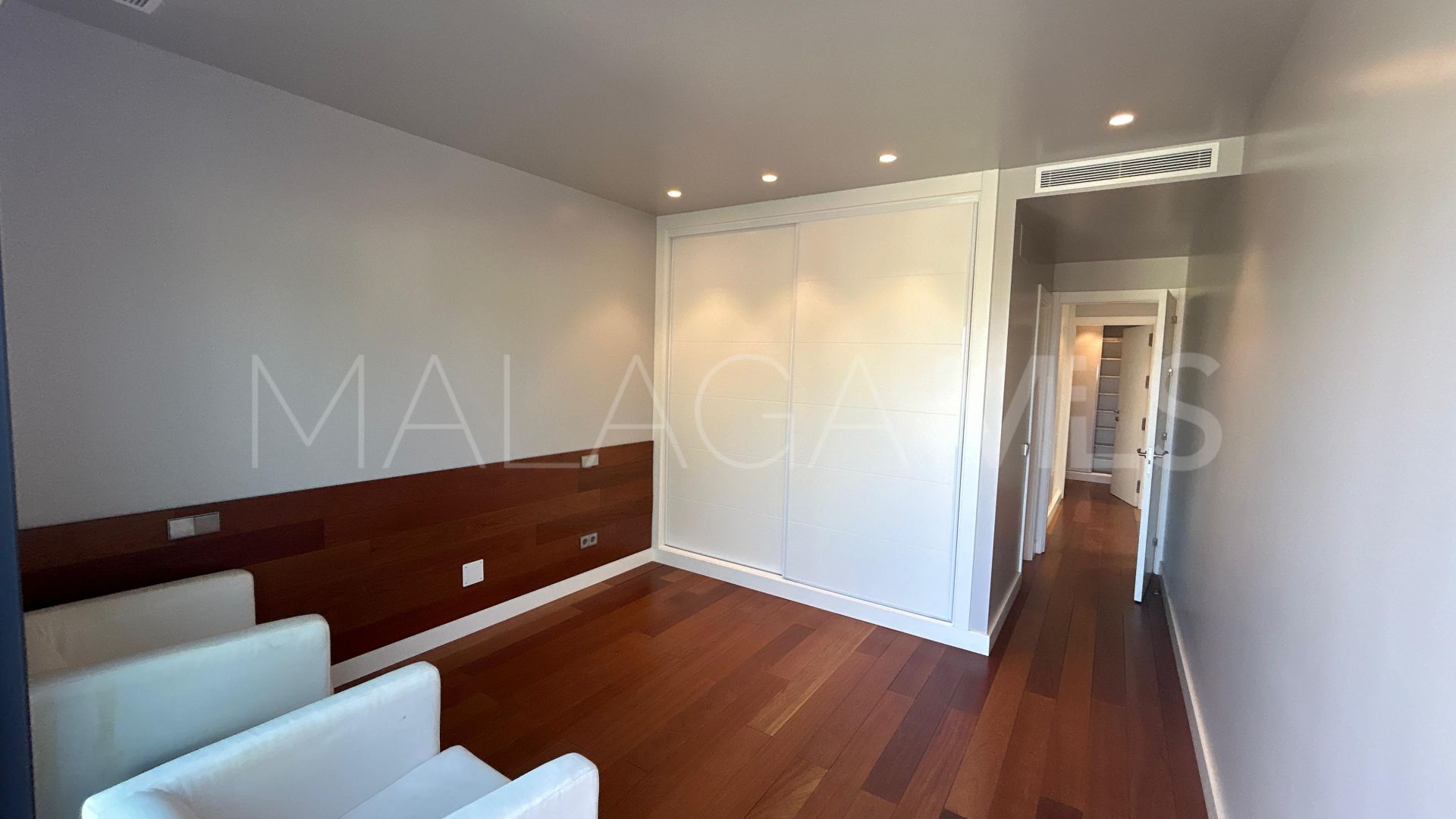 Haus for sale in Marbesa