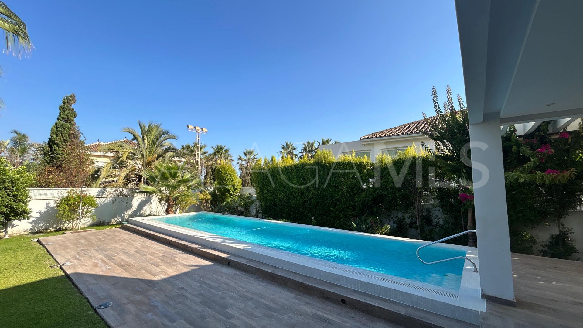 Haus for sale in Marbesa