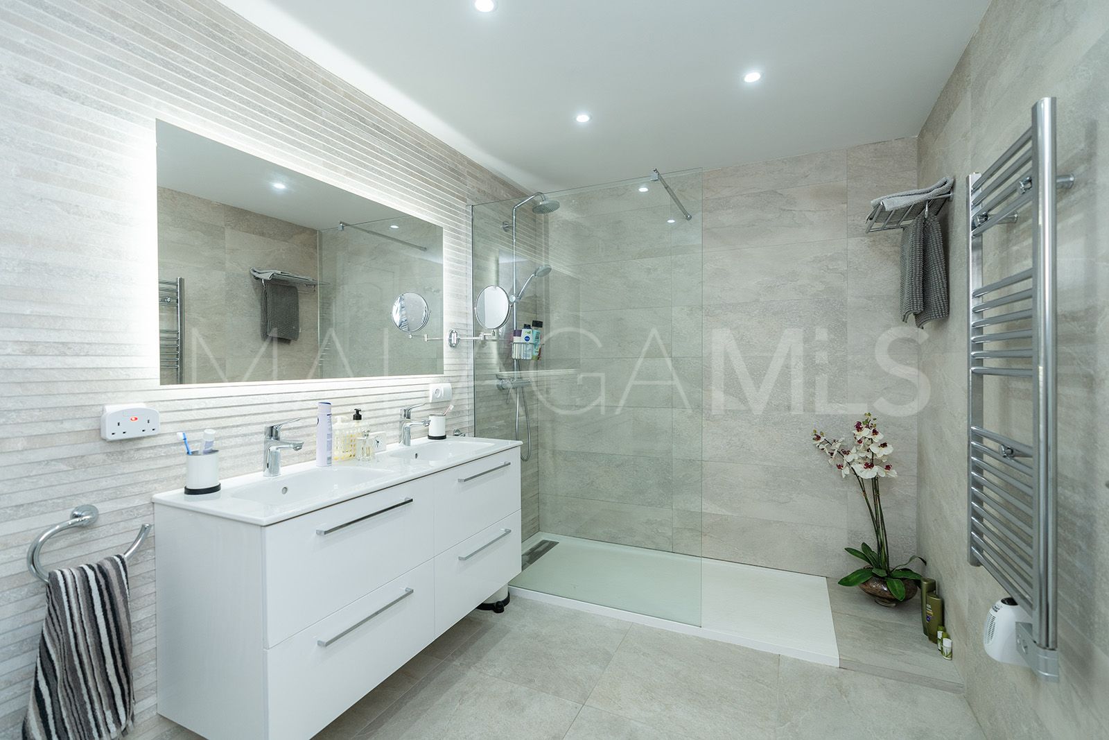 For sale Alcazaba Beach 3 bedrooms penthouse