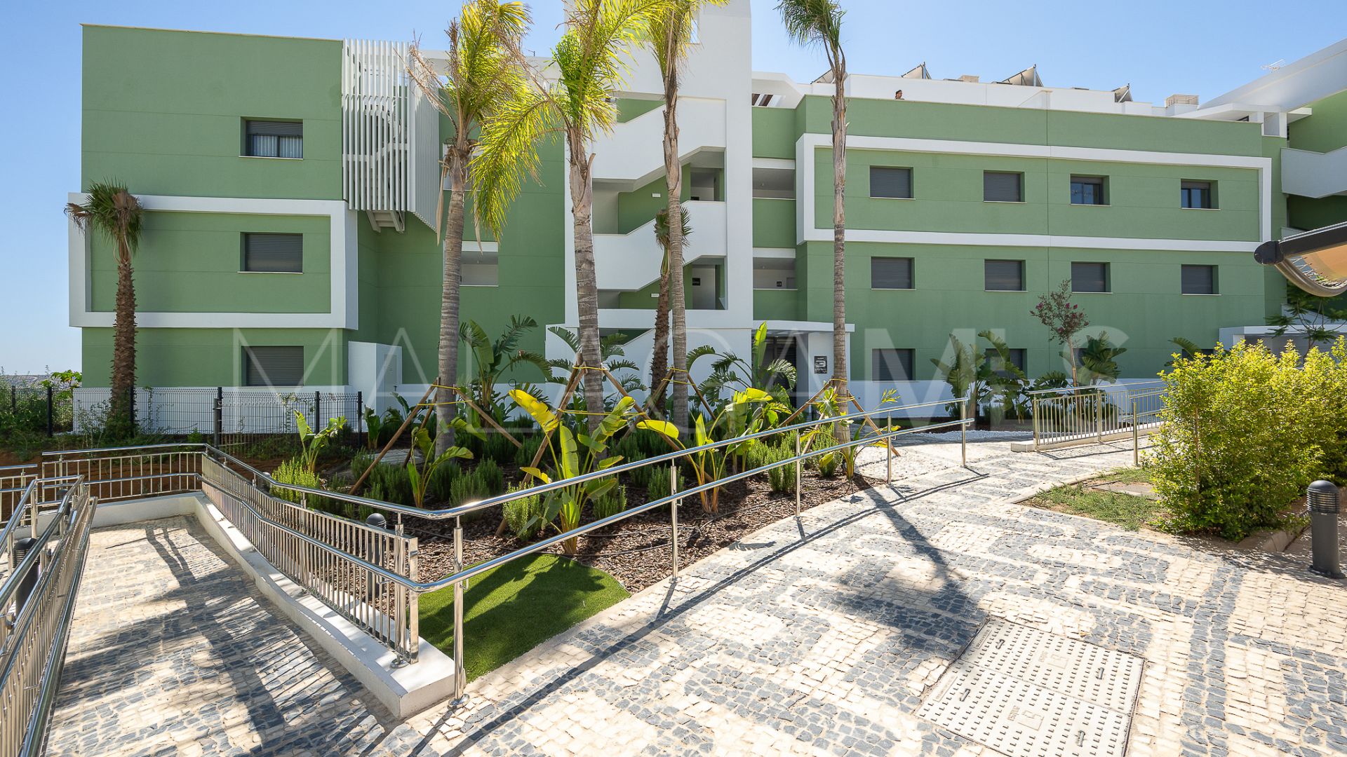 Calanova Golf ground floor apartment for sale