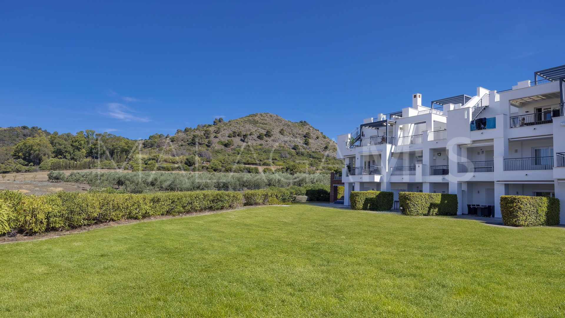 3 bedrooms ground floor apartment in Los Arqueros for sale