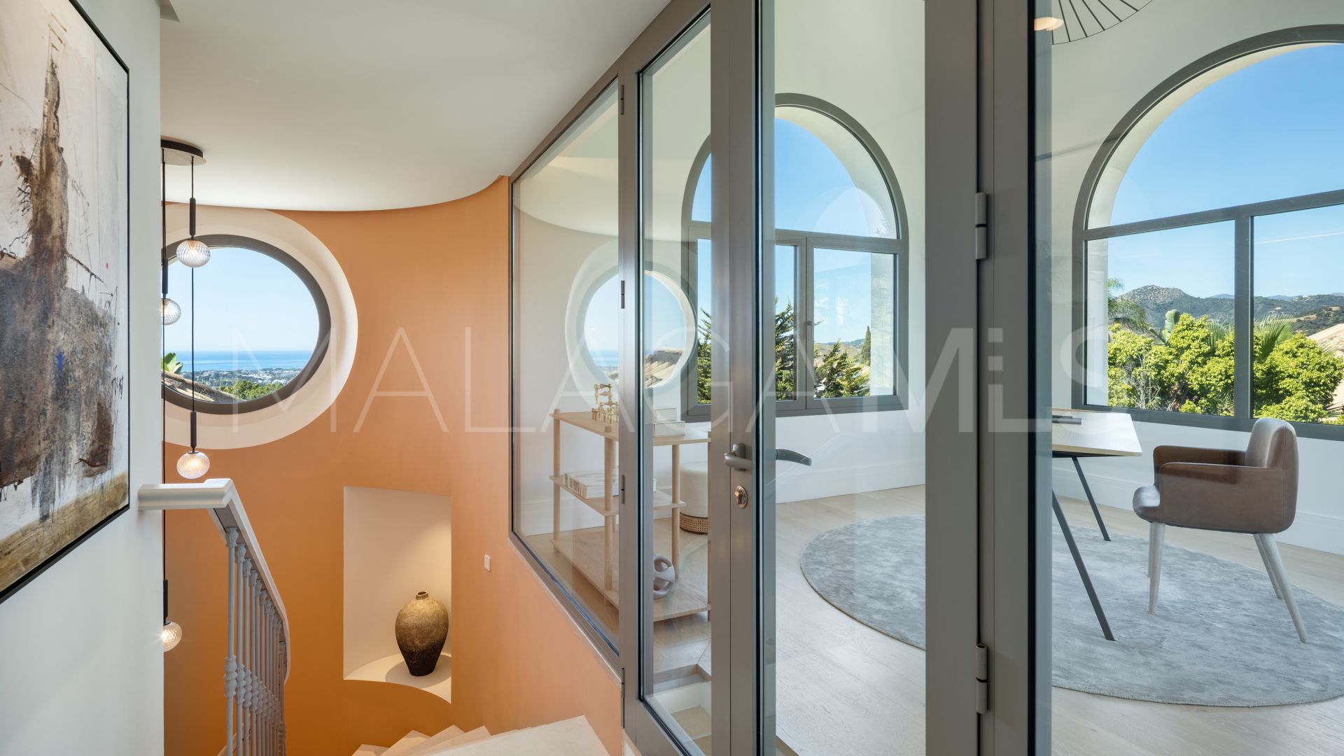 For sale Monte Halcones 7 bedrooms villa