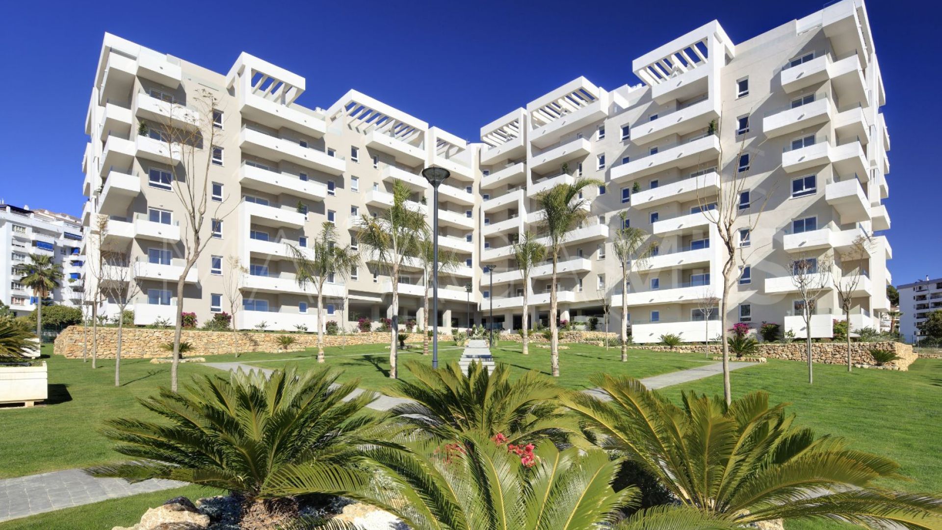 Wohnung for sale in Nueva Andalucia