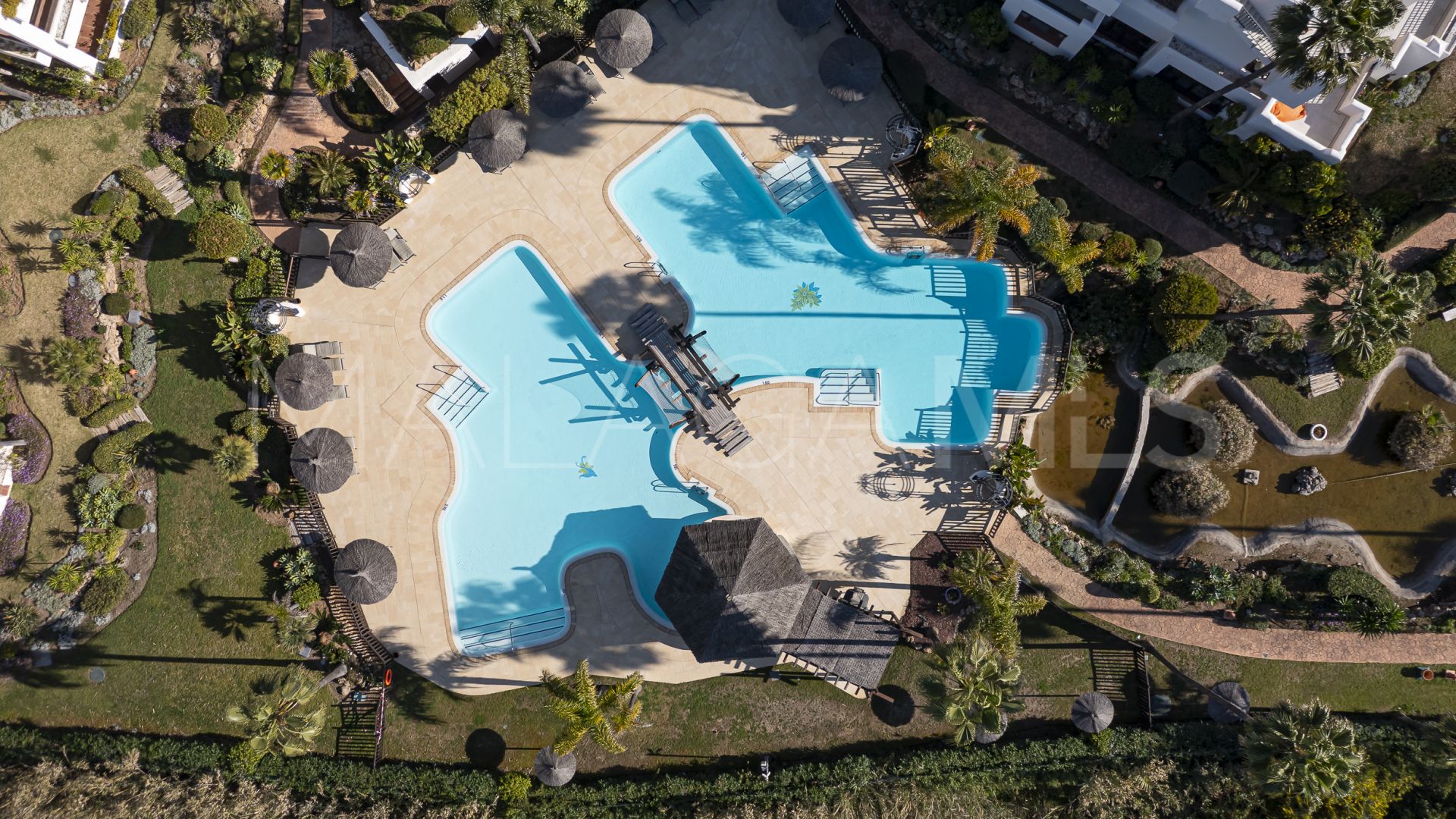 Markplanslägenhet for sale in Bahía del Velerín