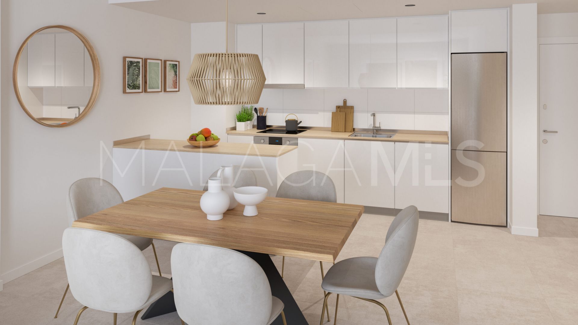 Apartment for sale in Marbella East with 3 bedrooms