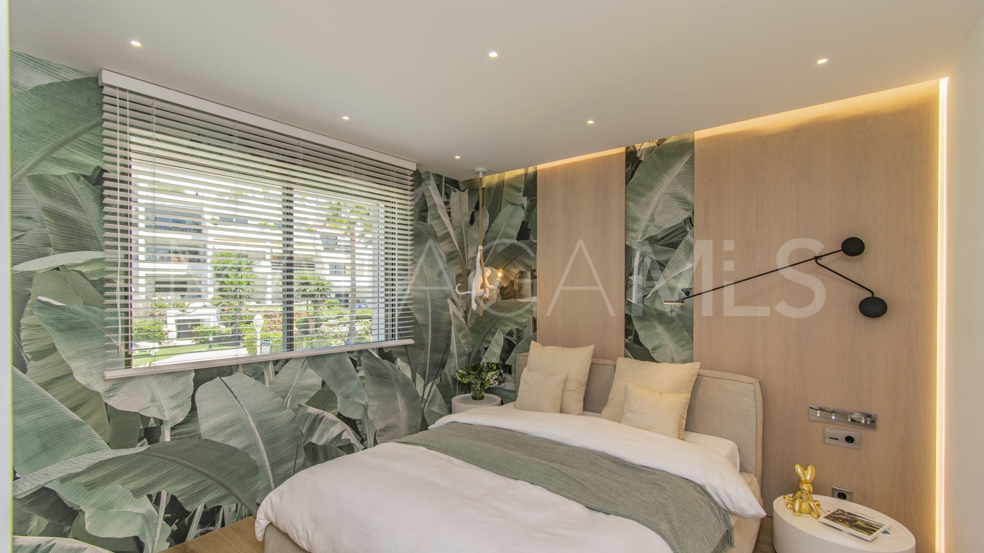 Radhus for sale in Marbella Golden Mile