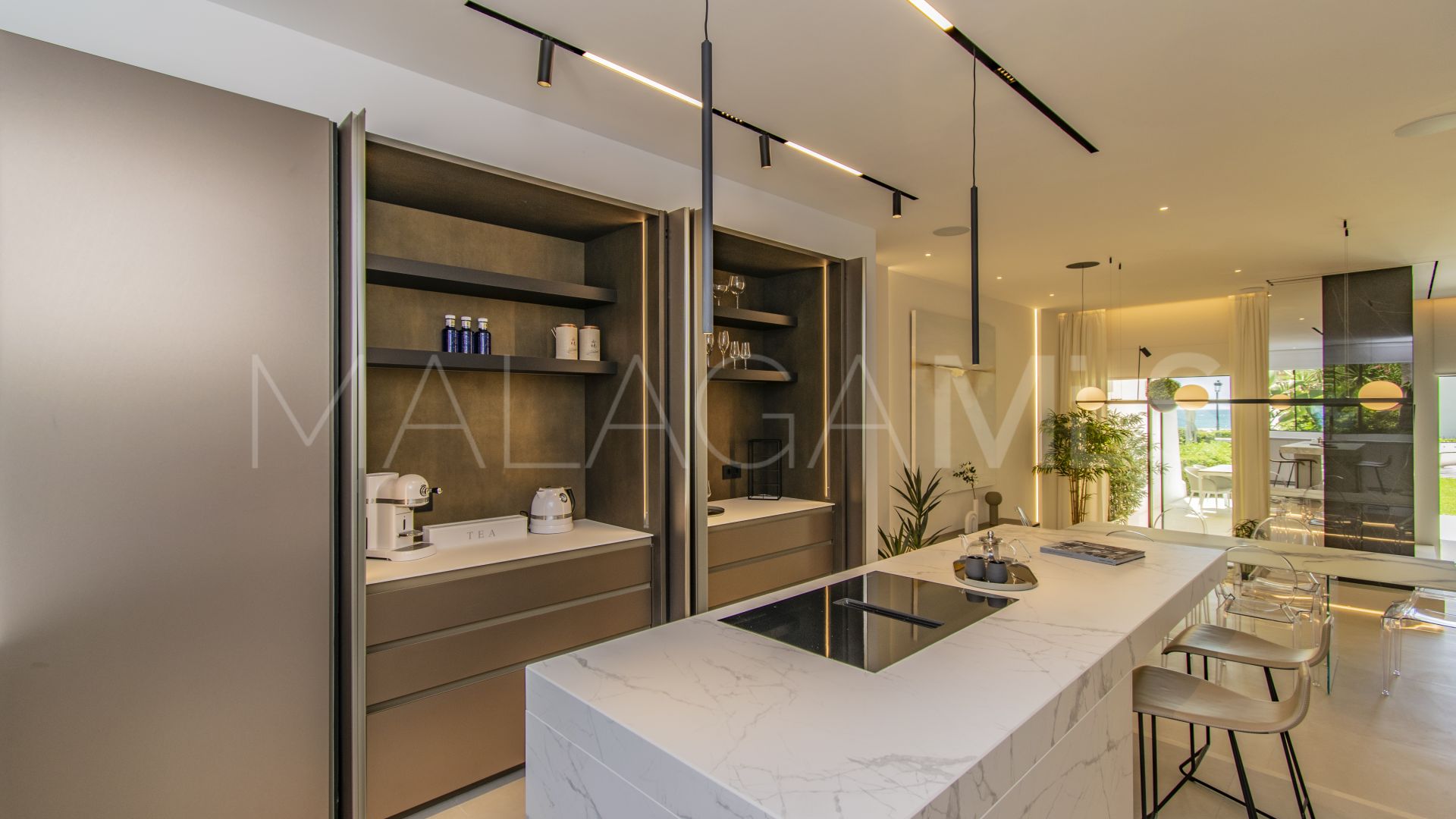 Radhus for sale in Marbella Golden Mile