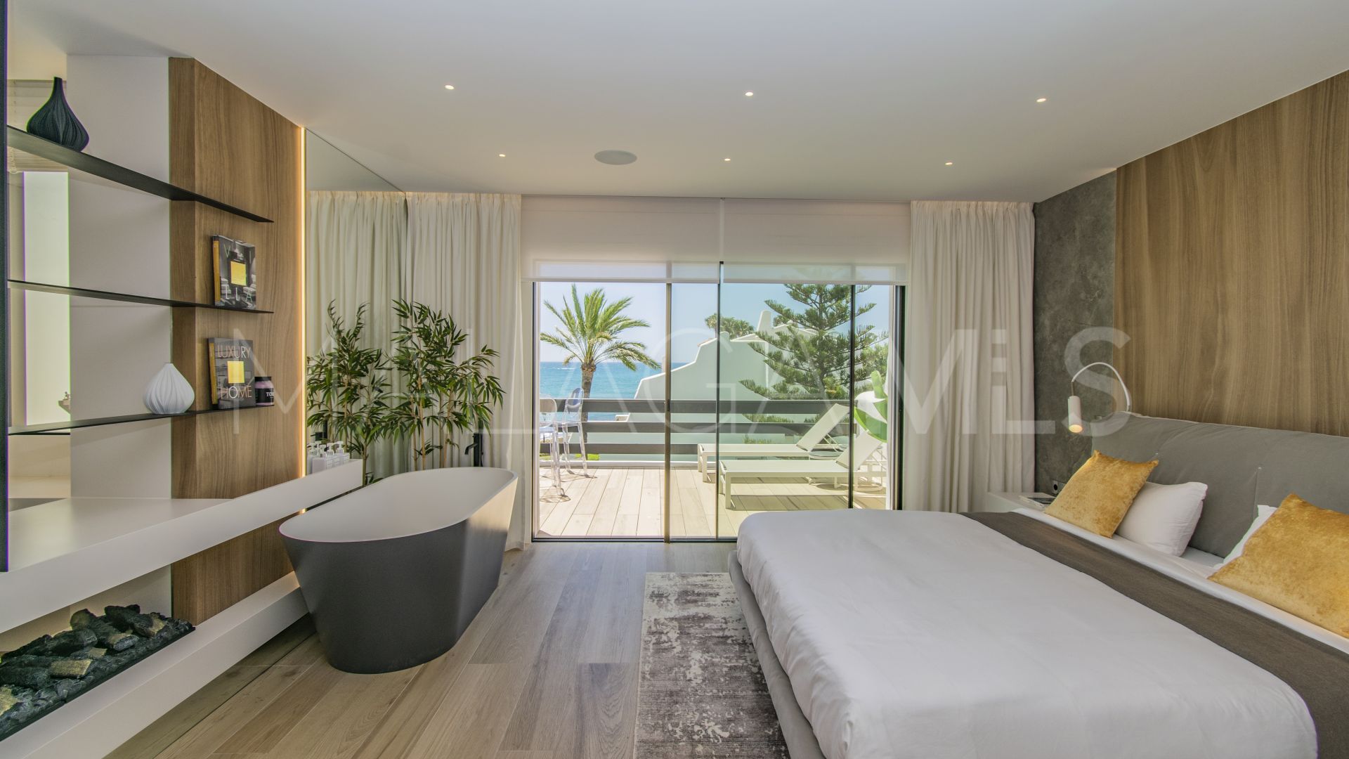 Radhus for sale in Marbella Golden Mile