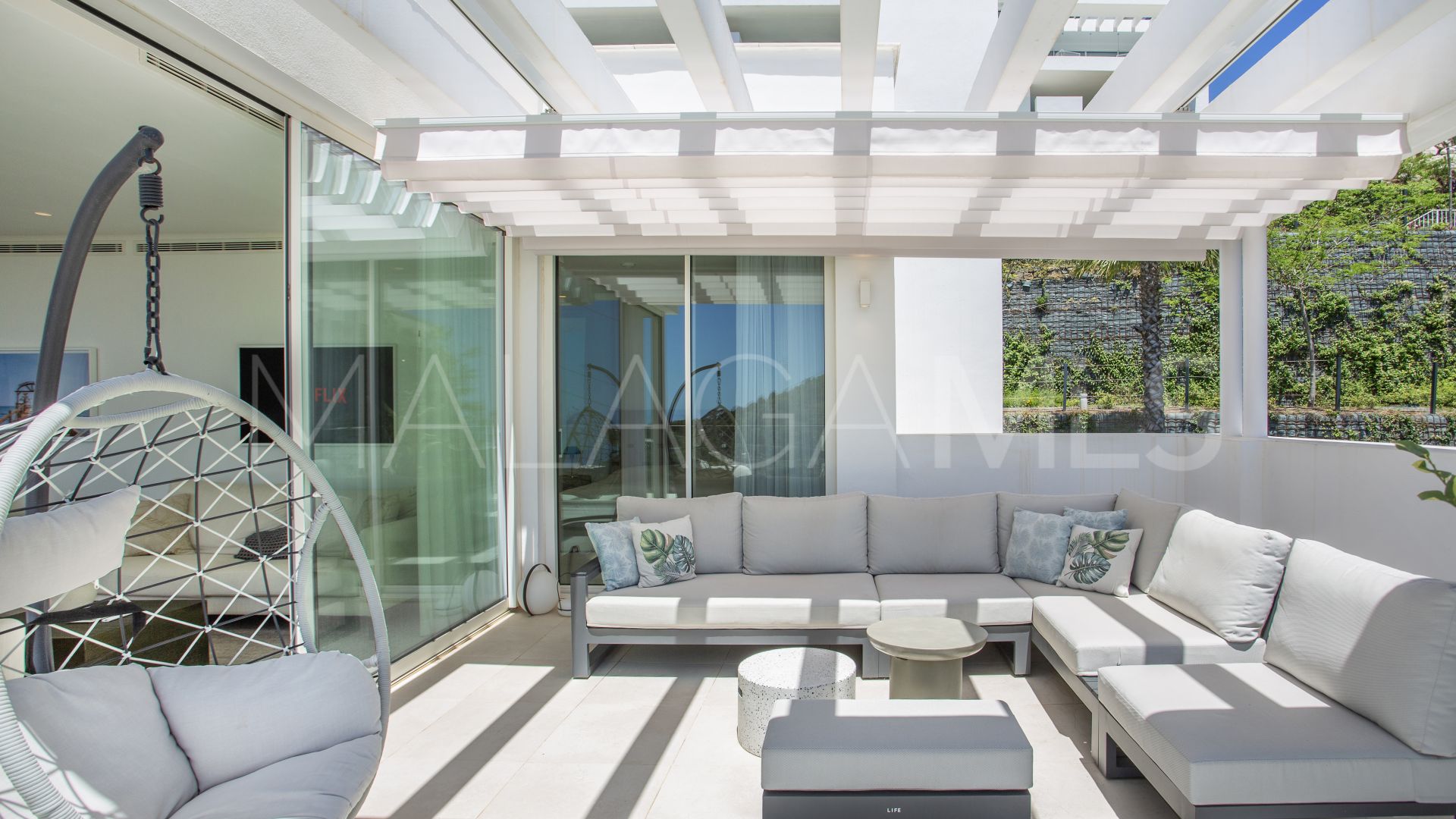 Buy penthouse in Palo Alto
