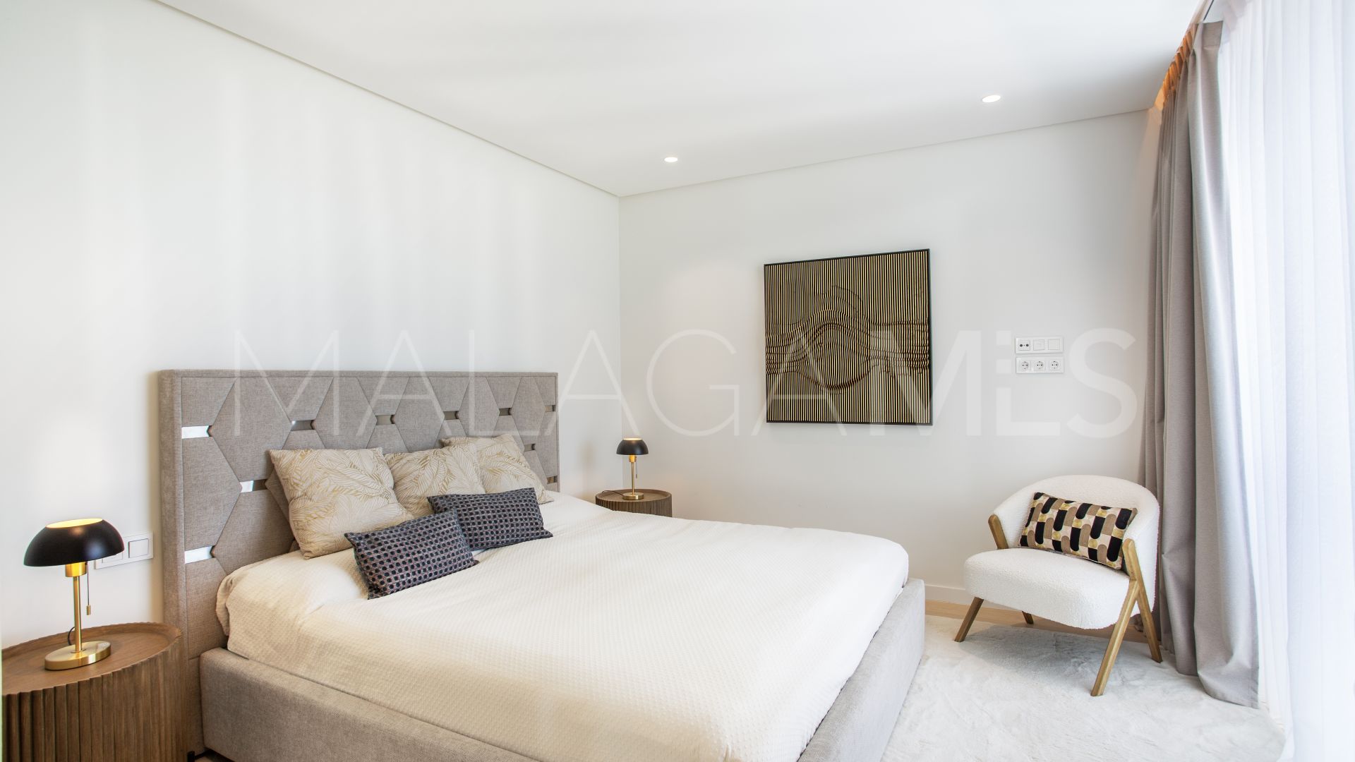 Buy penthouse in Palo Alto