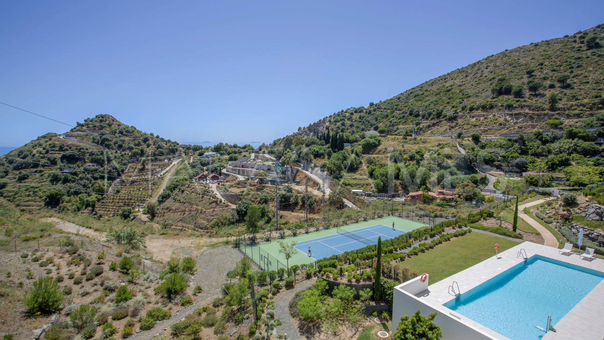 Buy penthouse in Palo Alto