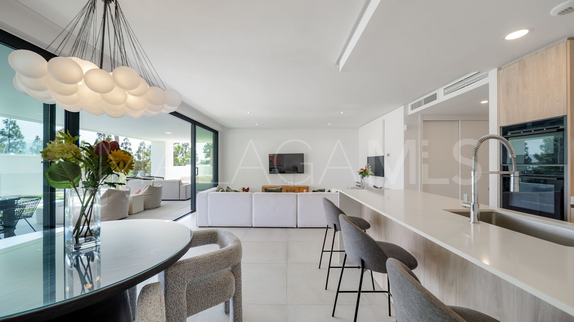Duplex for sale in Cabopino de 3 bedrooms