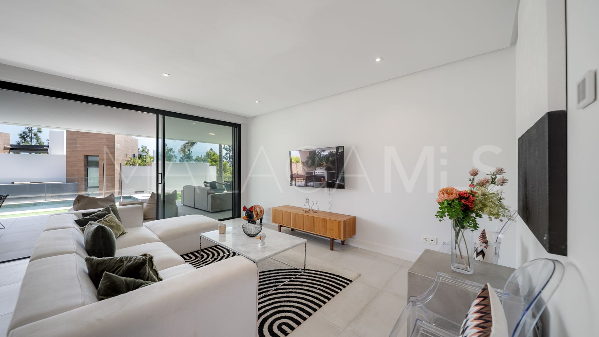 Duplex for sale in Cabopino de 3 bedrooms