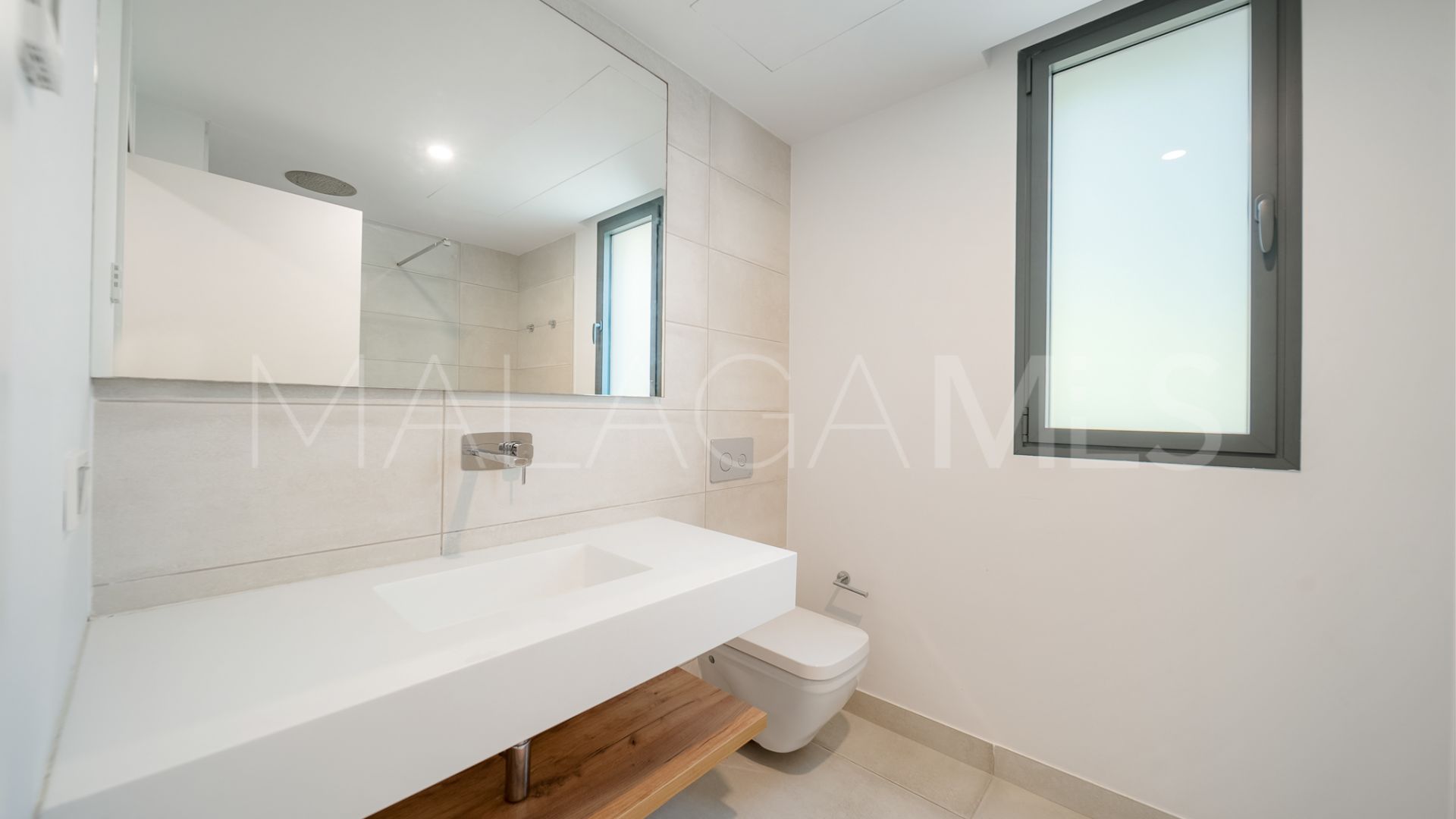 Duplex for sale in Cabopino de 3 bedrooms