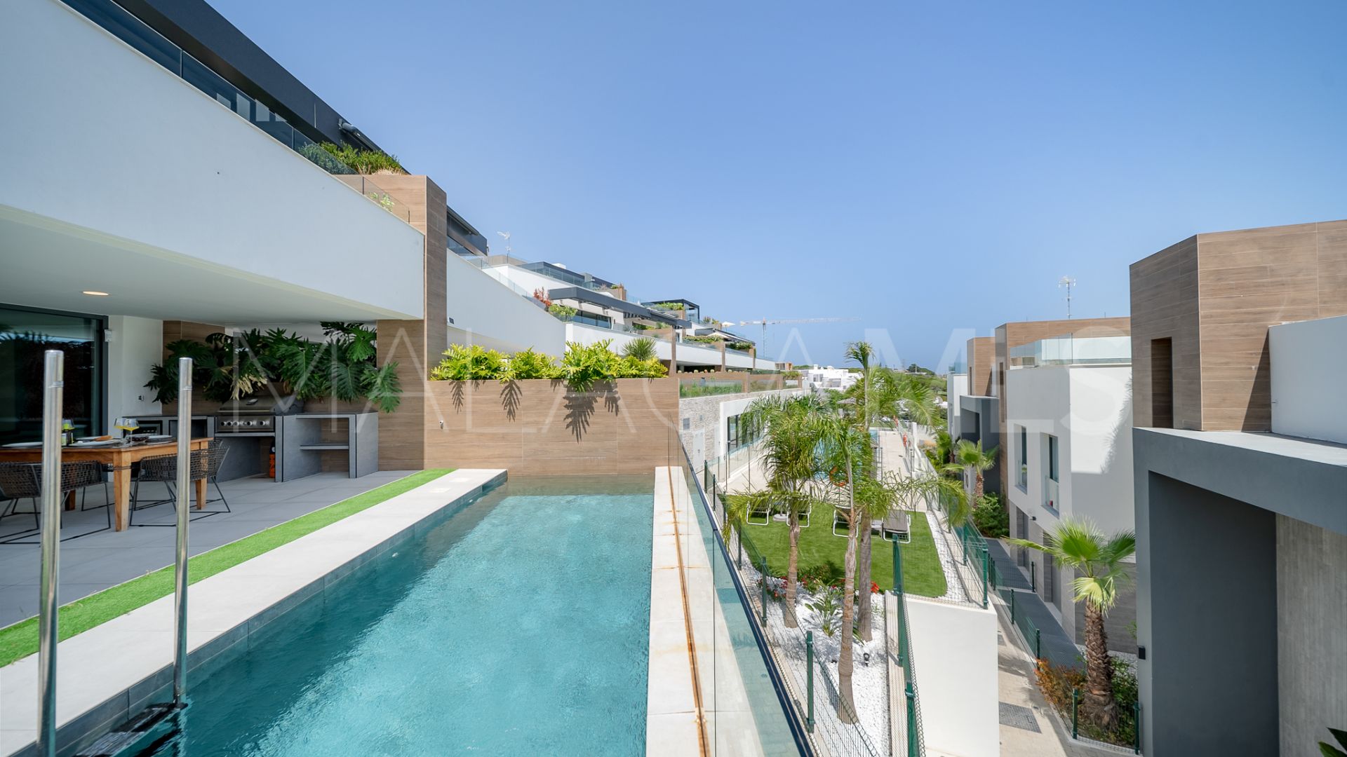Duplex for sale in Cabopino de 3 bedrooms
