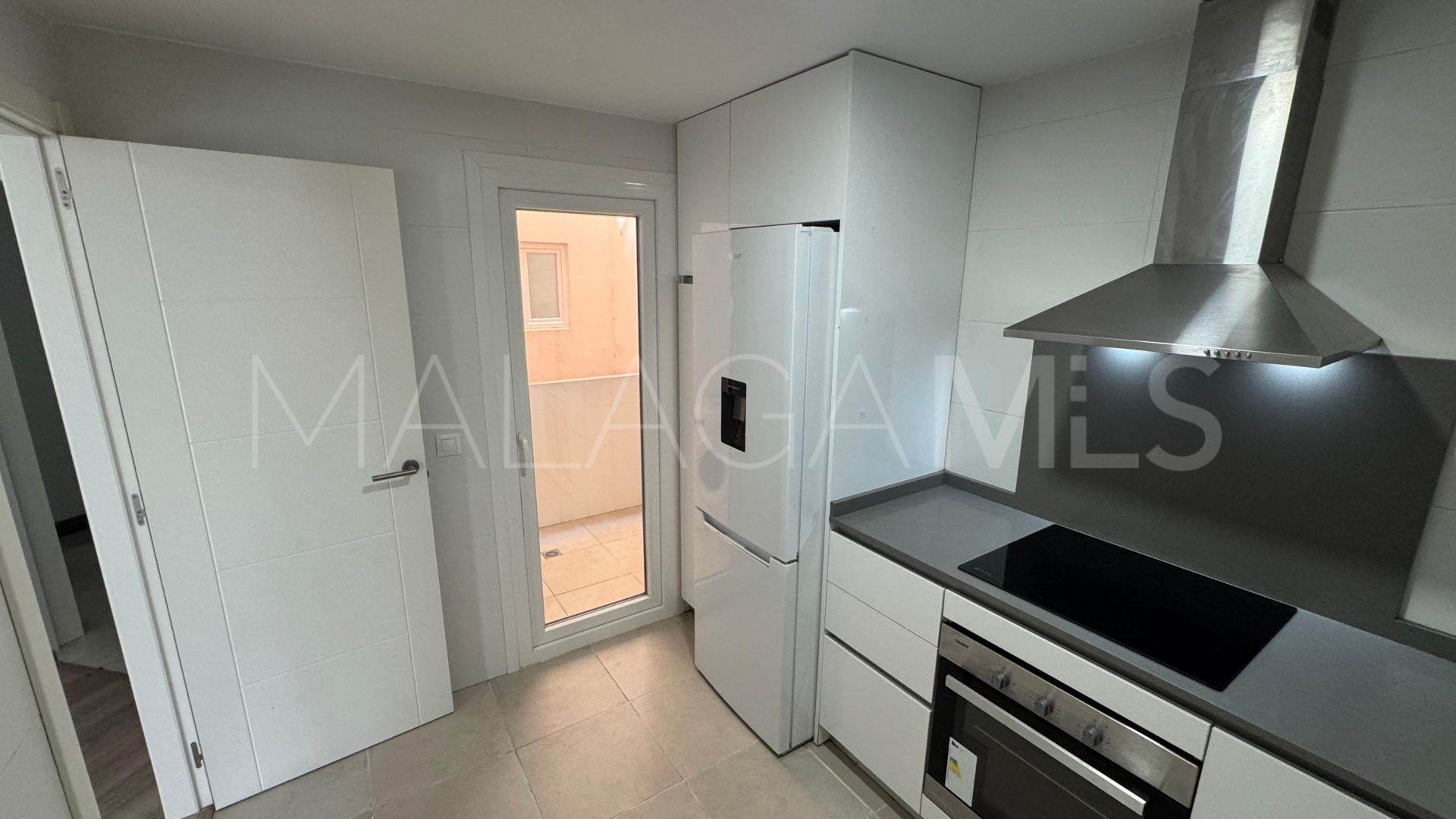 Buy apartamento in Nueva Andalucia