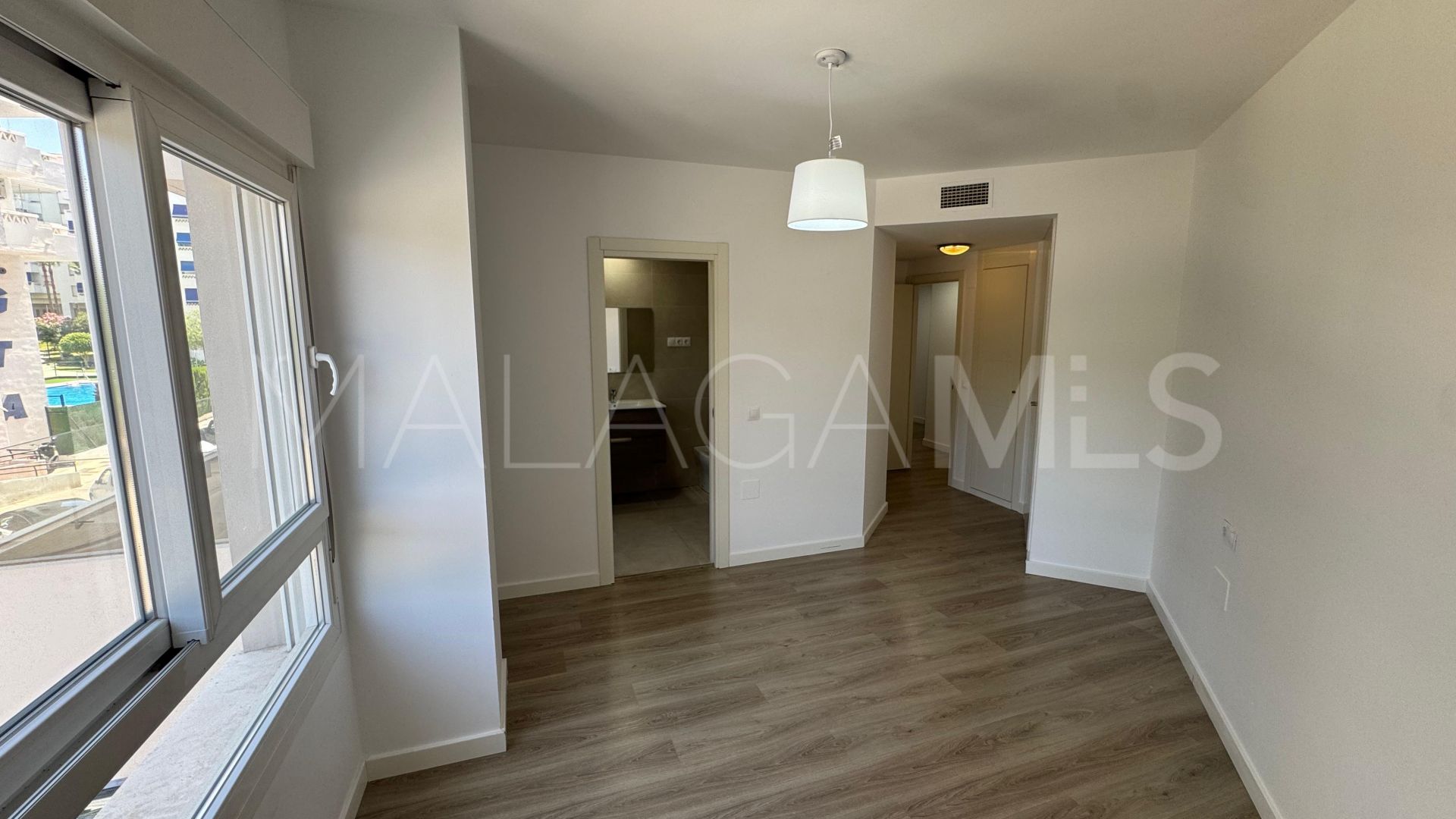 Buy apartamento in Nueva Andalucia
