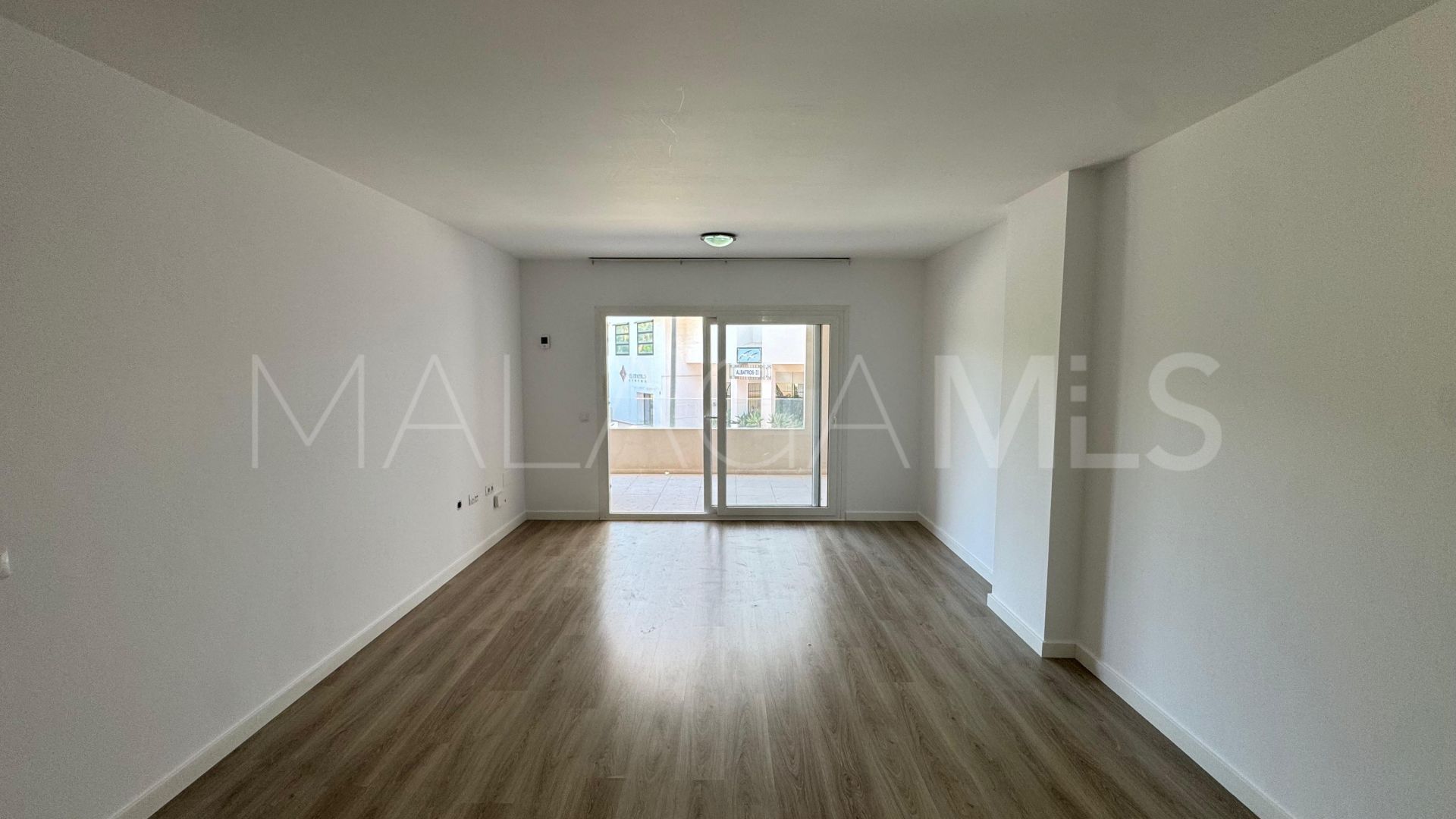 Buy apartamento in Nueva Andalucia