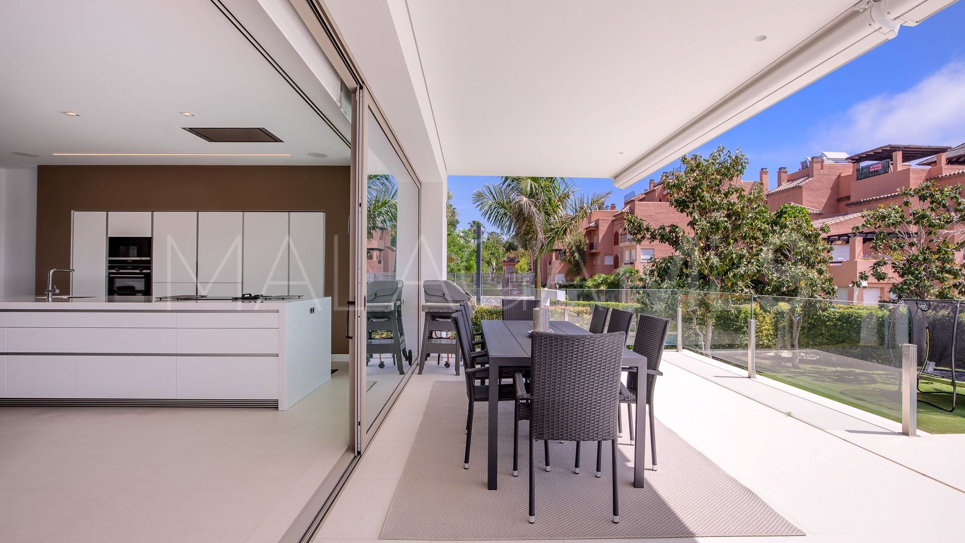 Villa for sale in San Pedro de Alcantara