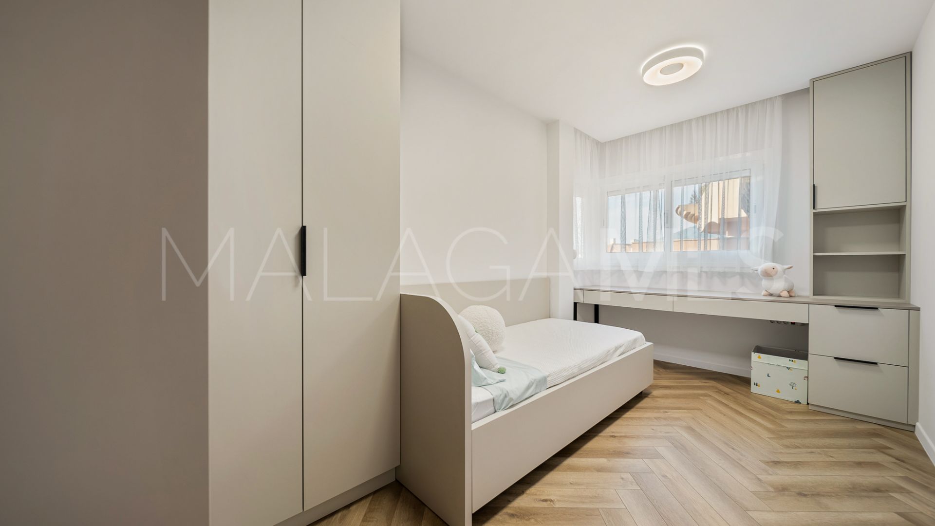 Apartamento planta baja de 3 bedrooms a la venta in Magna Marbella