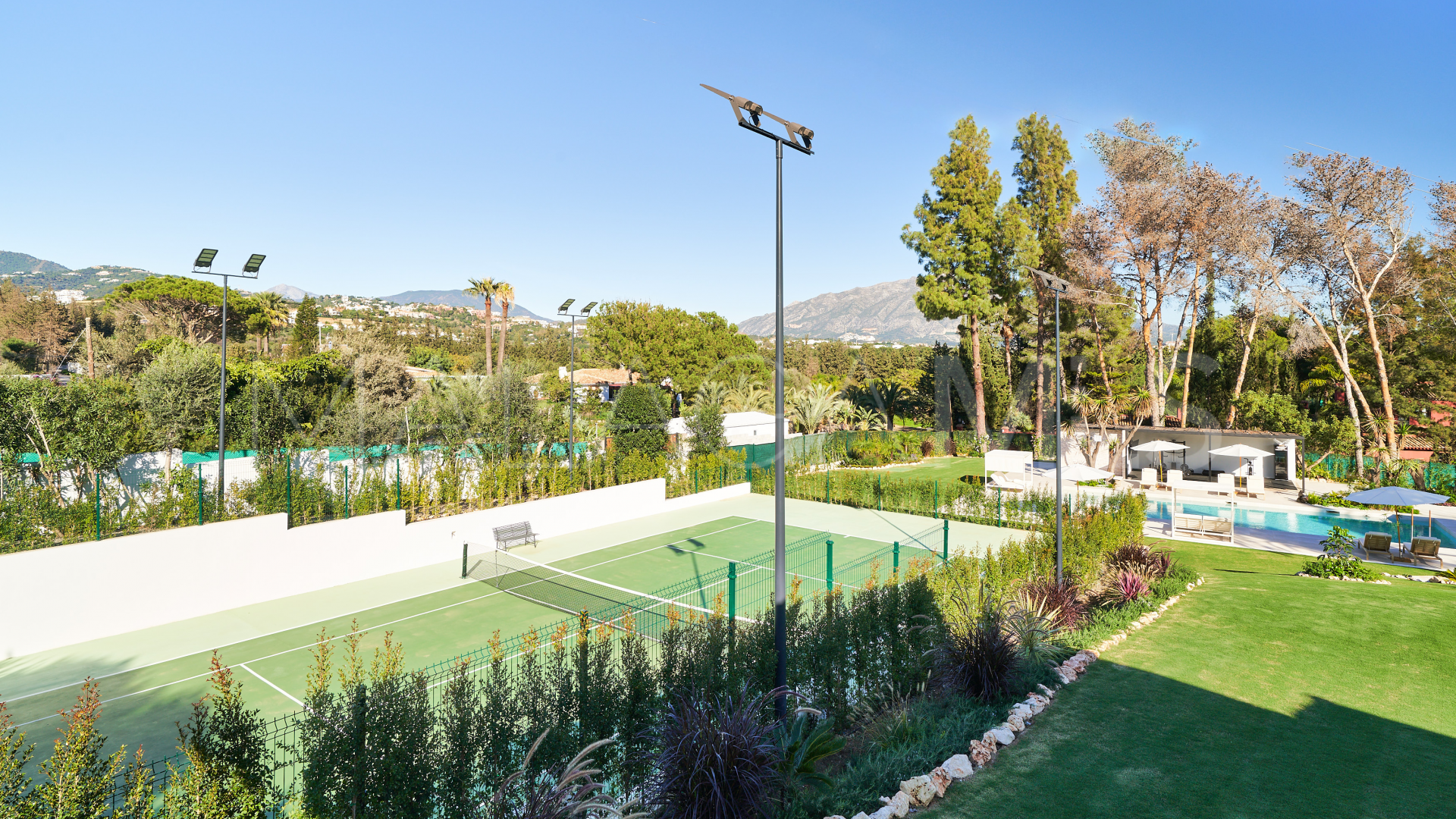 Villa for sale in San Pedro de Alcantara
