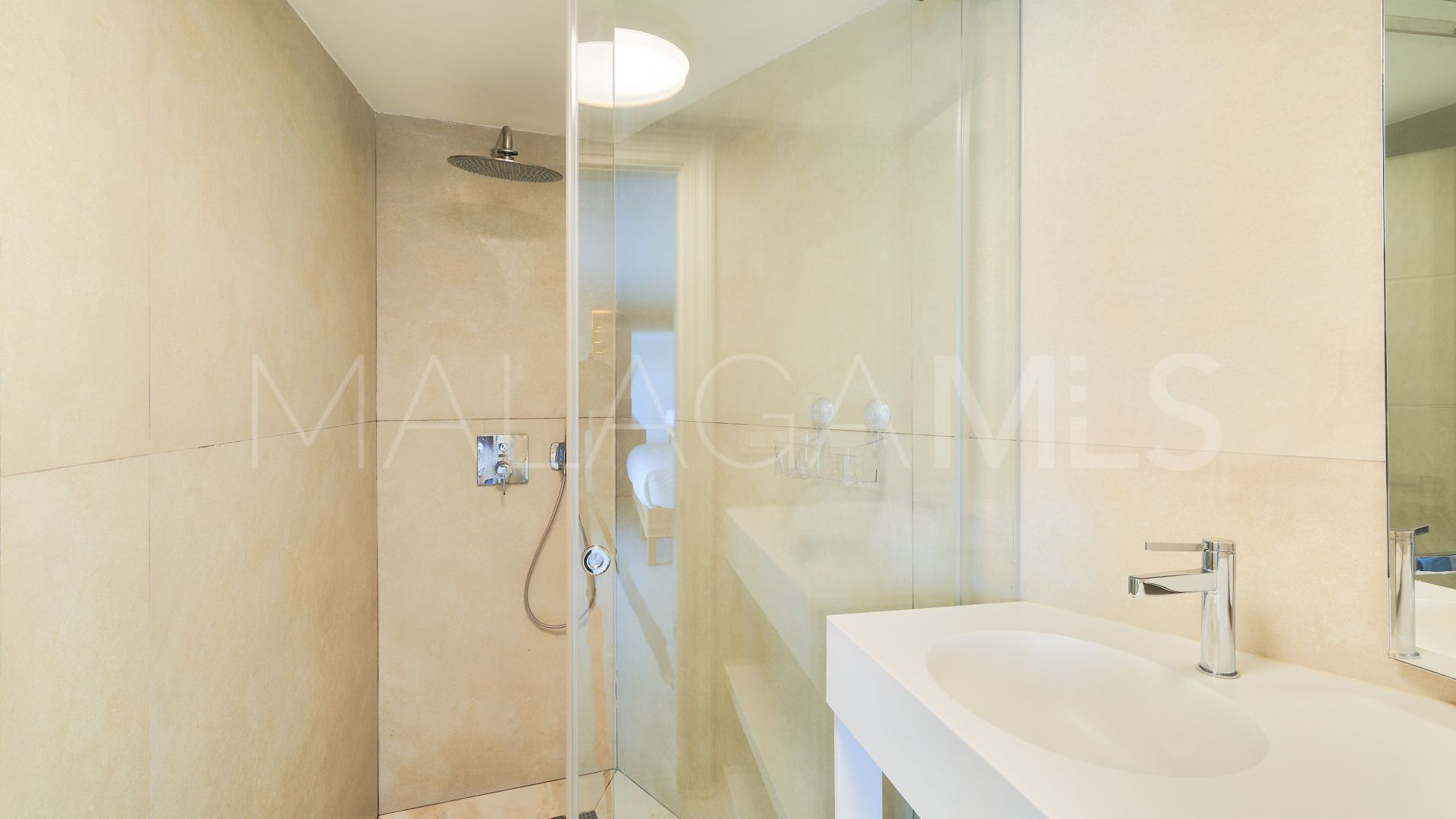 Villa for sale in San Pedro de Alcantara