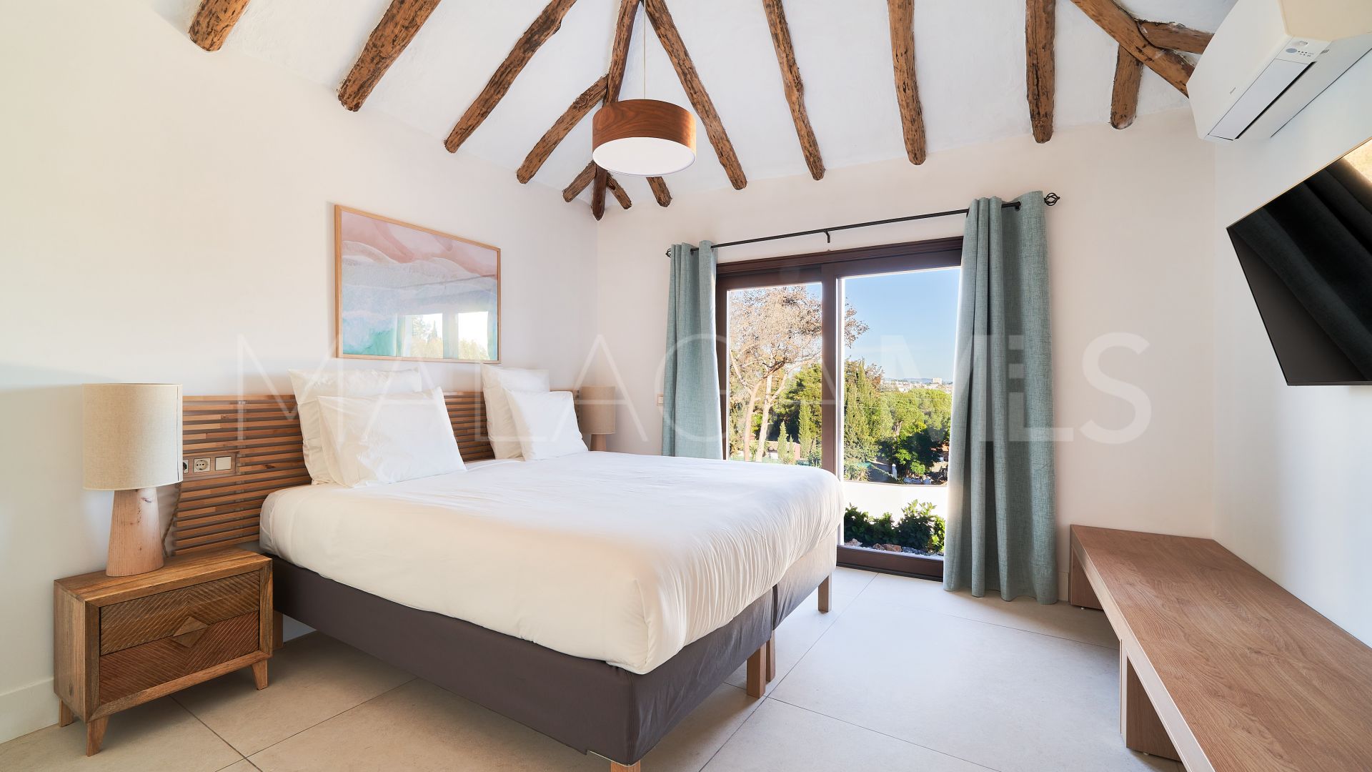 Villa for sale in San Pedro de Alcantara