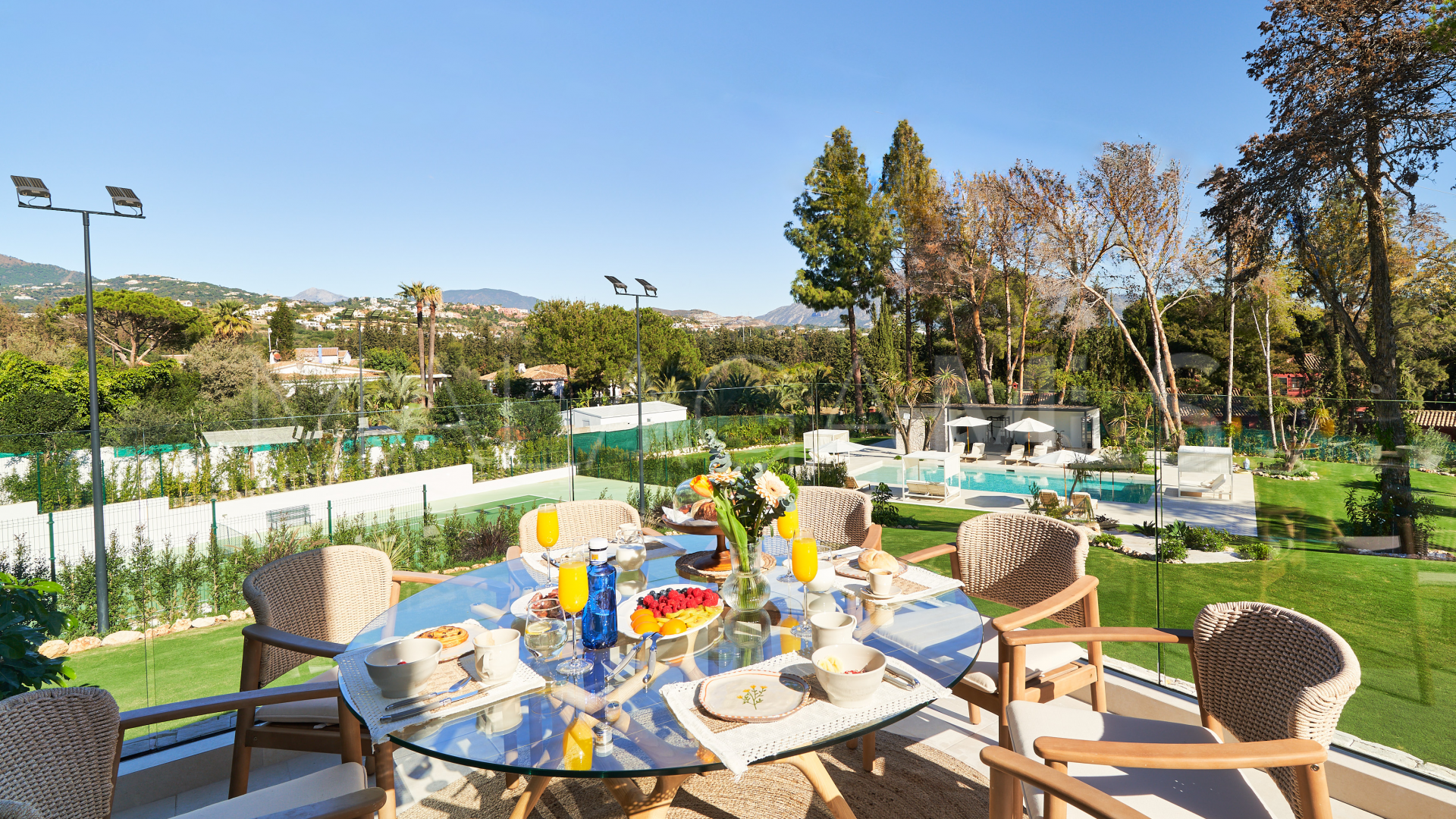 Villa for sale in San Pedro de Alcantara