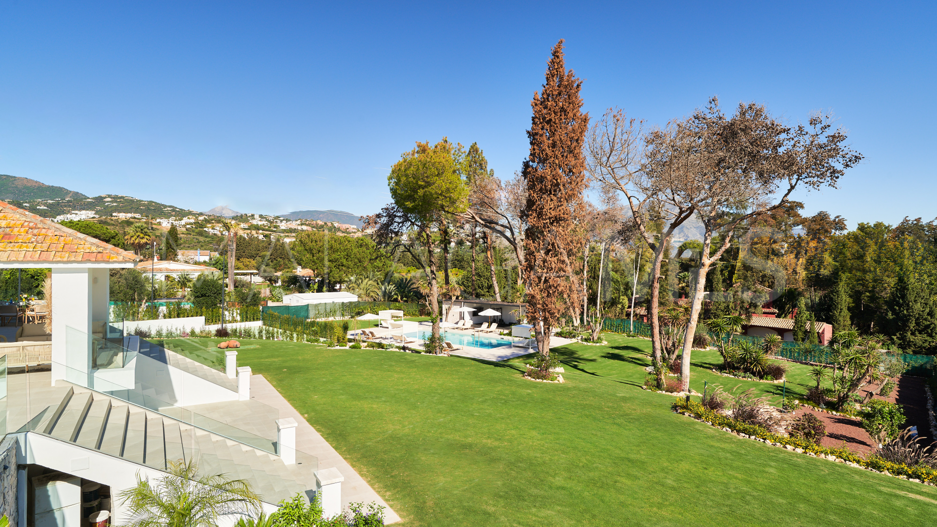 Villa for sale in San Pedro de Alcantara